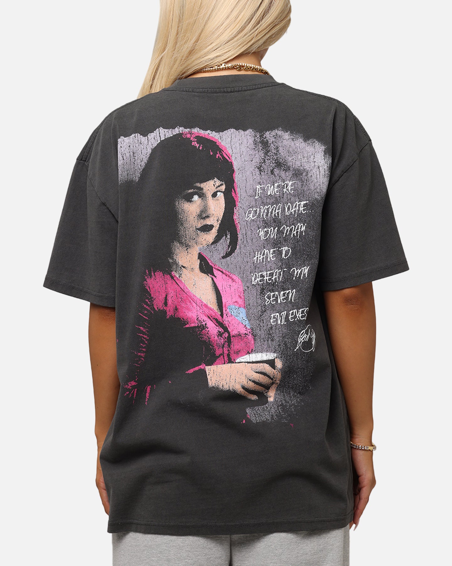 {product_title} - {shop_name}