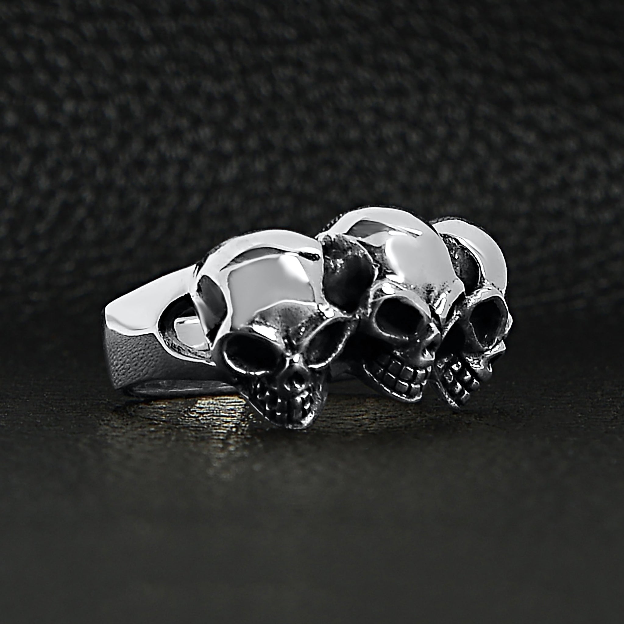 Sterling Silver Triple Black Eyed Skulls Ring / SSR0009、mySite、dreamappss