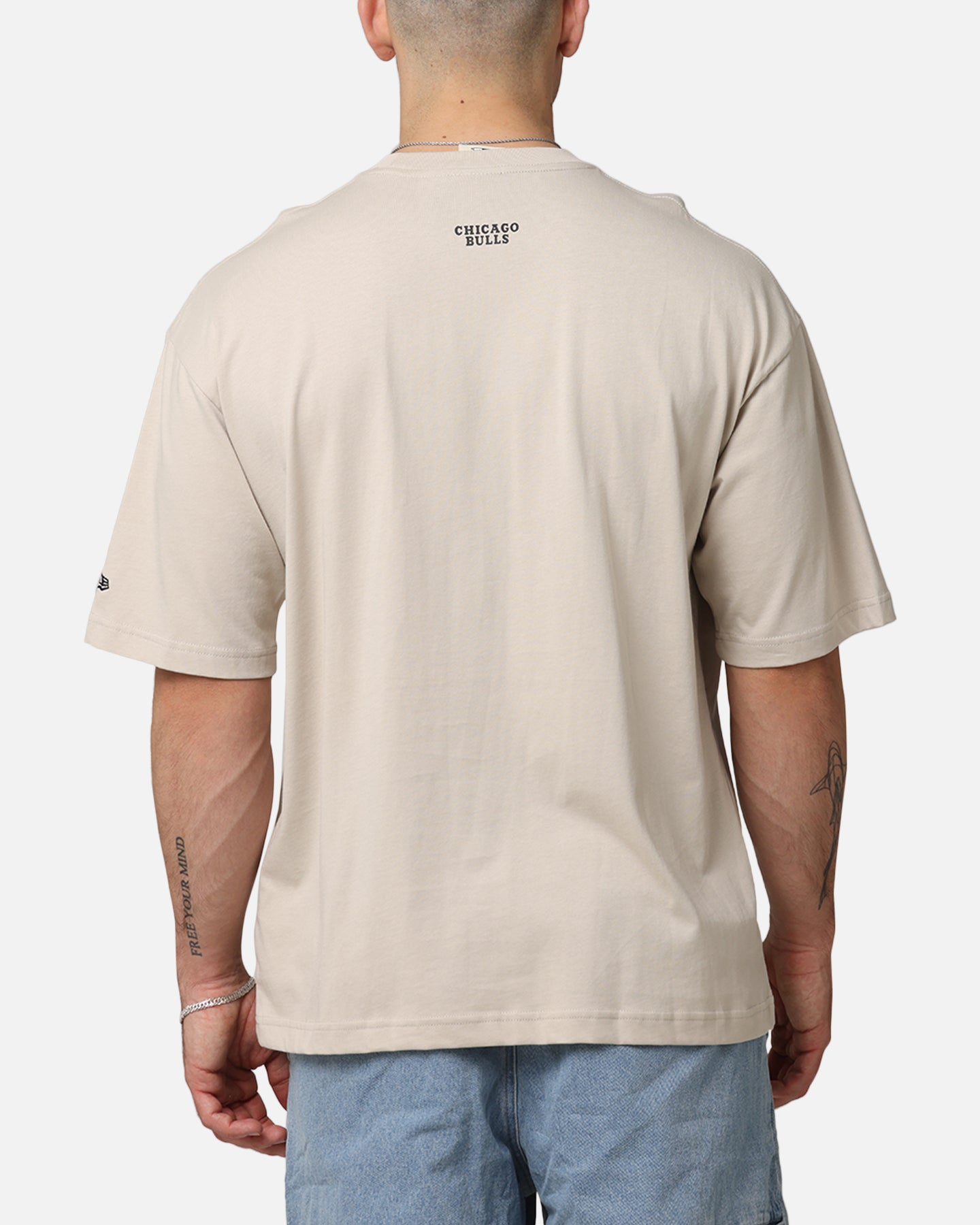 {product_title} - {shop_name}