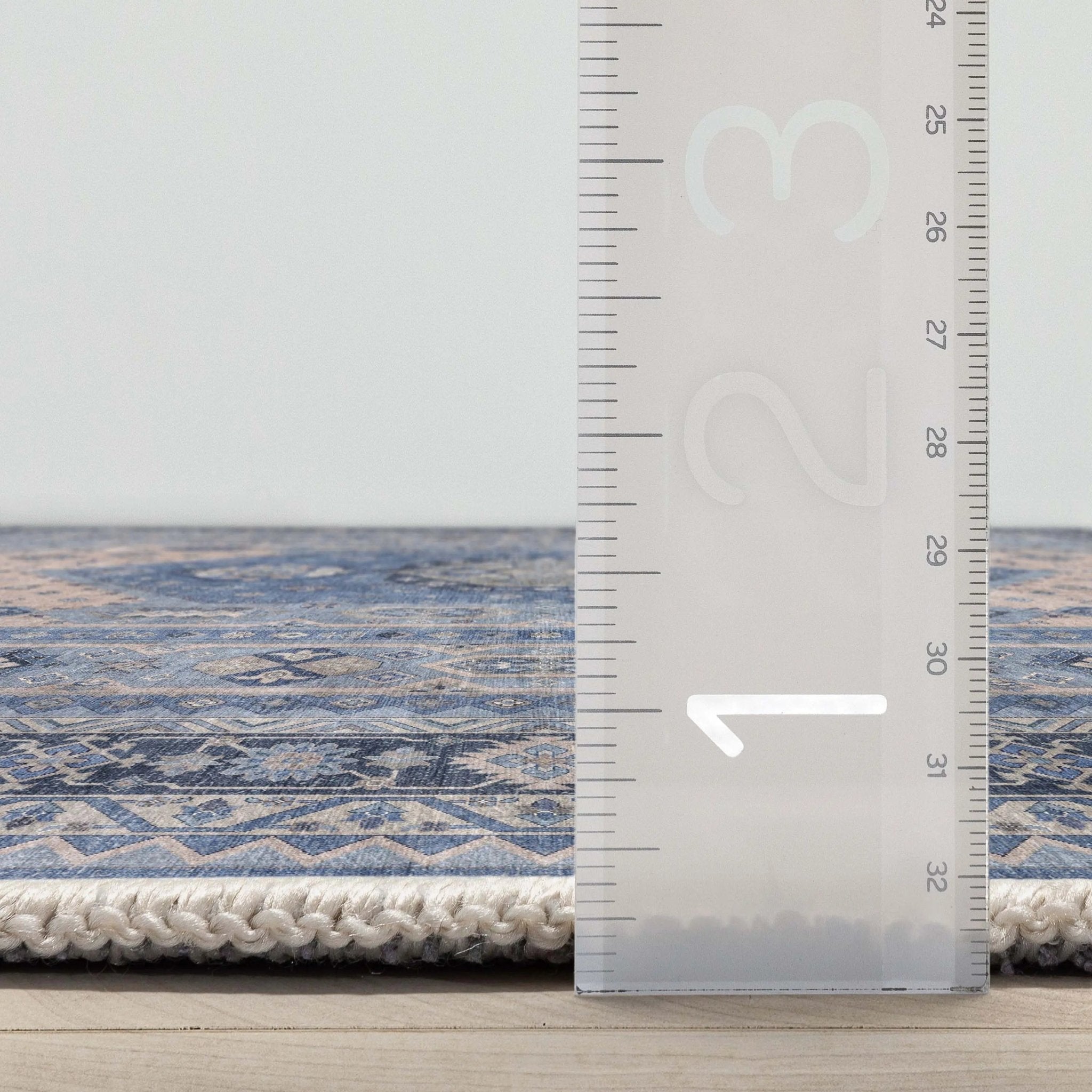 Nicosia Vintage Tribal Medallion Flat-Weave Rug、mySite、gigharbornorthrealestate