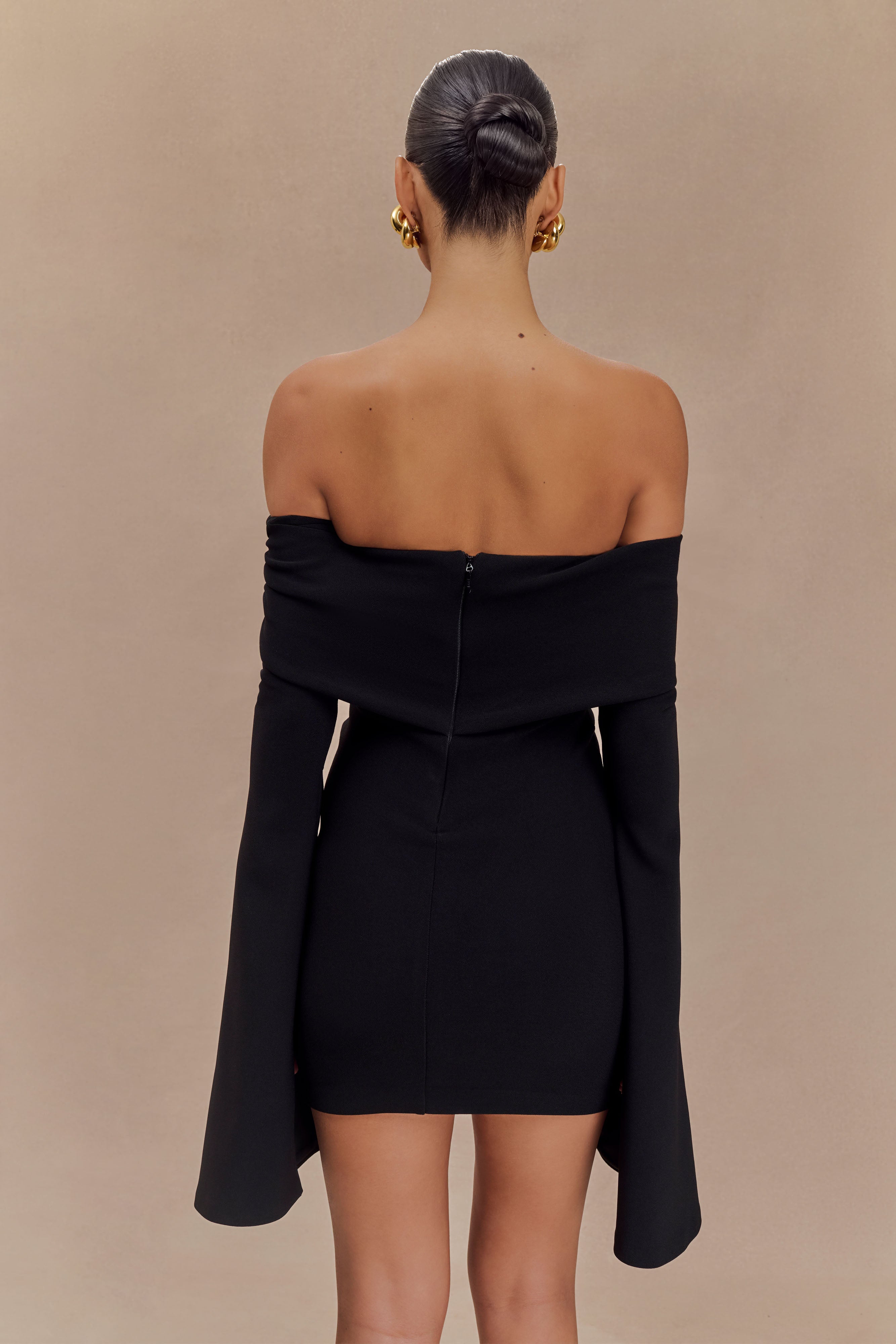 Dominique Off Shoulder Long Sleeve Mini Dress - Black、mySite、solidvoid