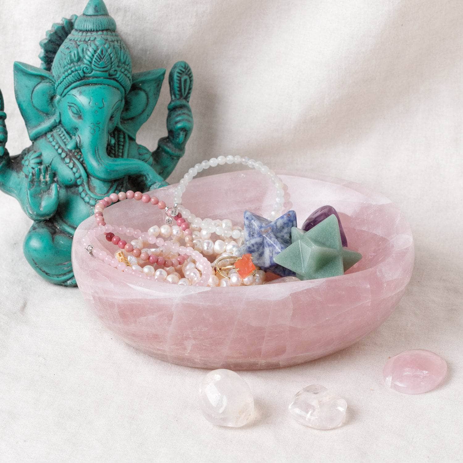 Rose Quartz Crystal Bowls- 1 of a Kind、mySite、hinf8tx79