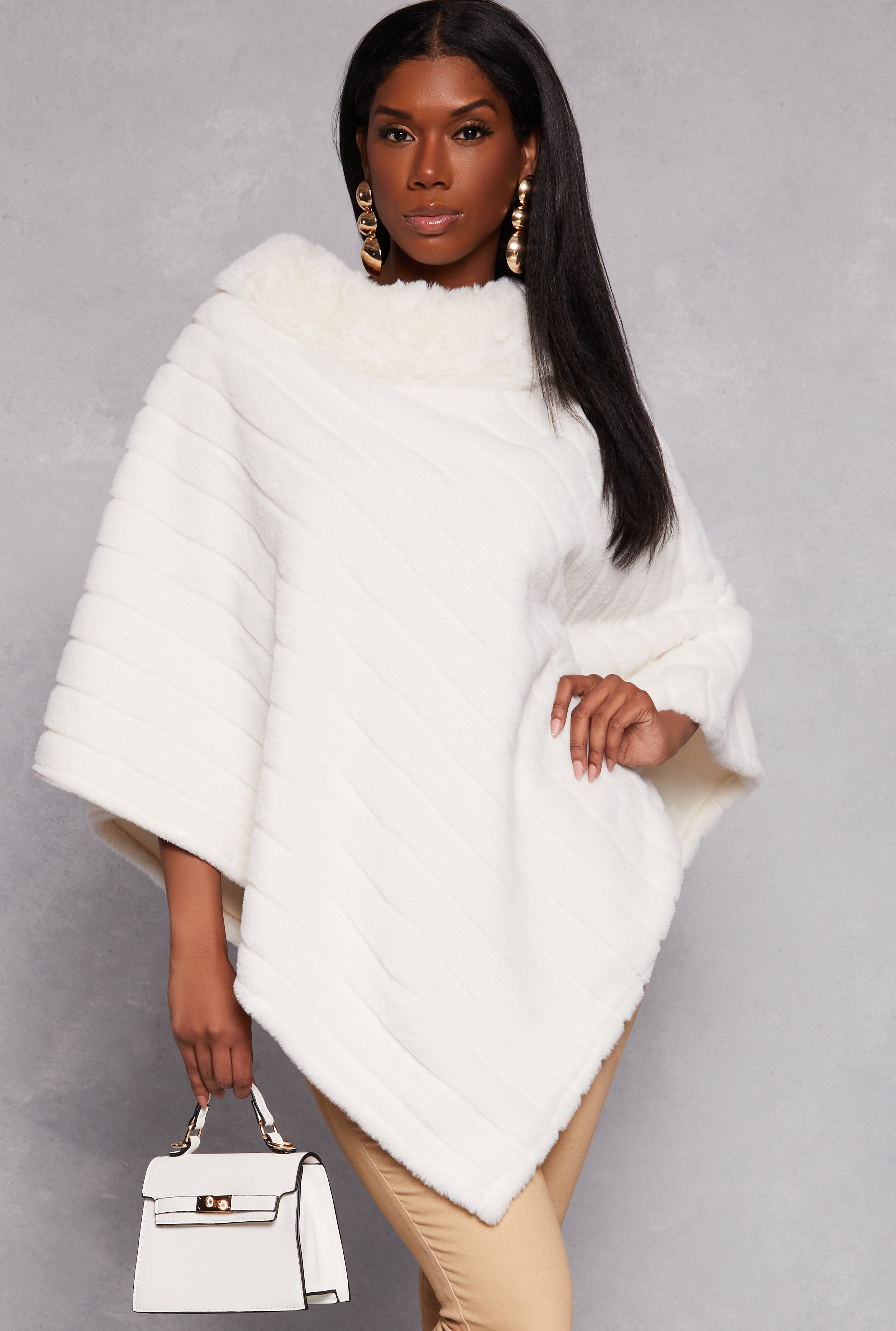 Faux Fur Funnel Neck Poncho、mySite、camillekostekn