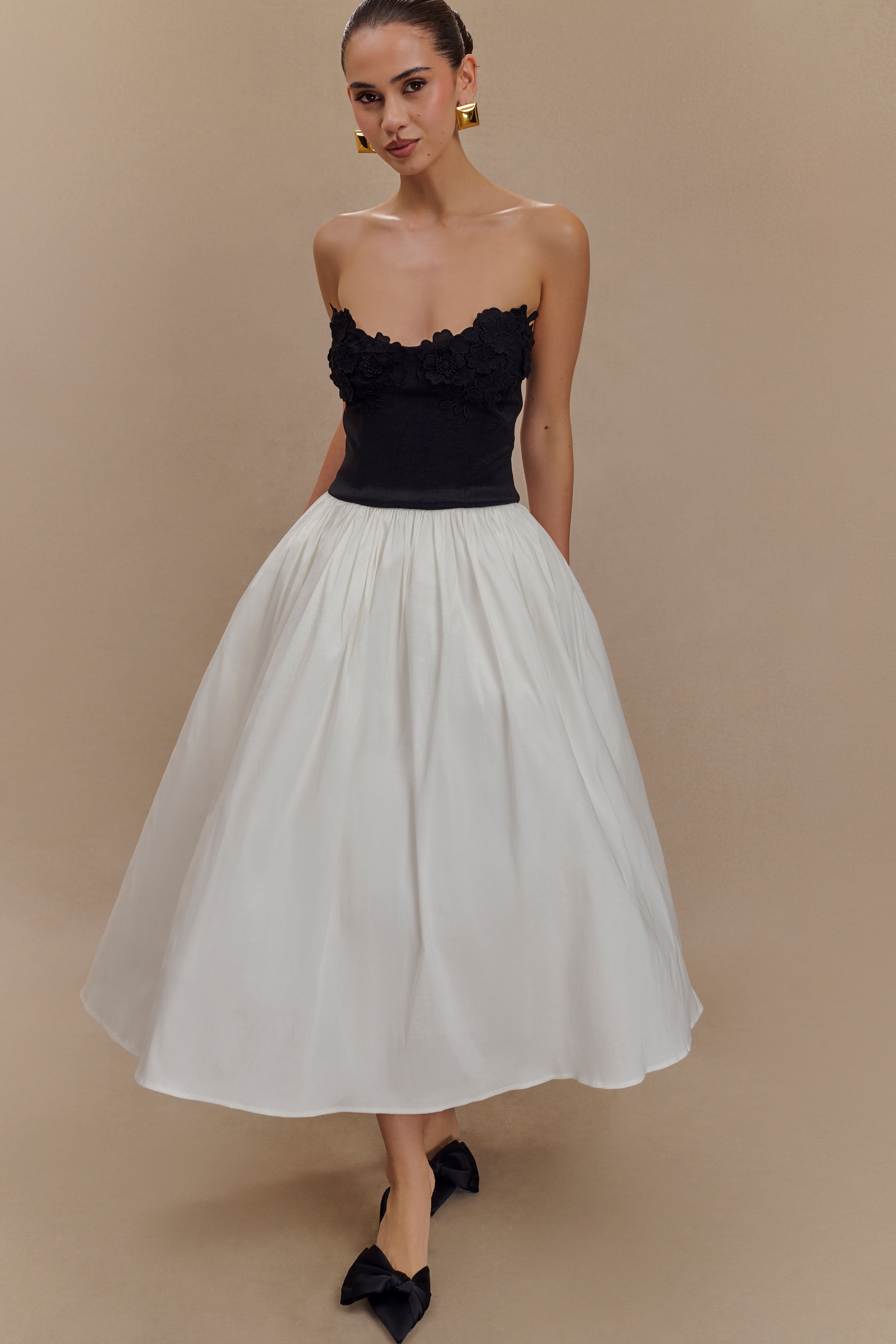 Elyssa Embroidered Contrast Midi Dress - Black/White、mySite、solidvoid