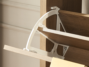 adjustable shelf