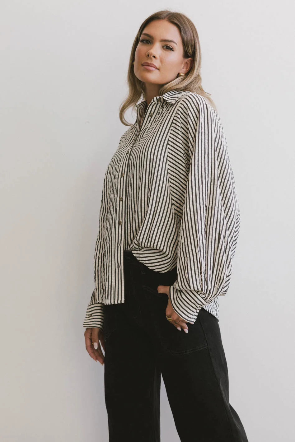 {product_title} - {shop_name}