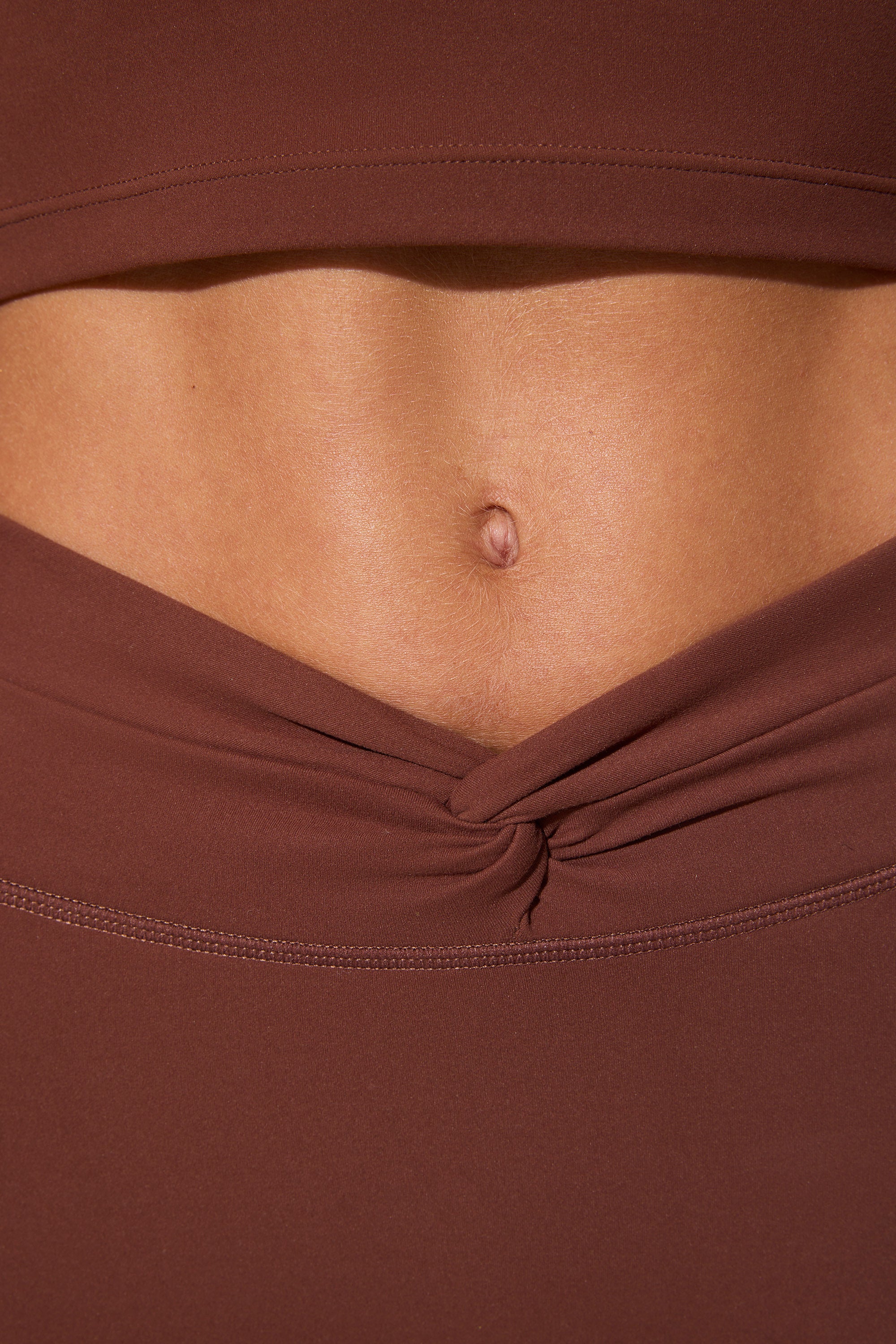 Twist Waist Mini Shorts with Pockets in Chocolate、mySite、solidvoid