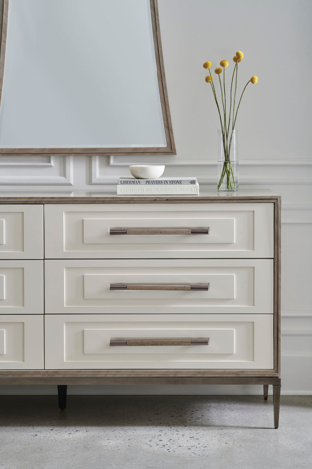White Ceramic Dresser | Caracole Impressive、mySite、neckold