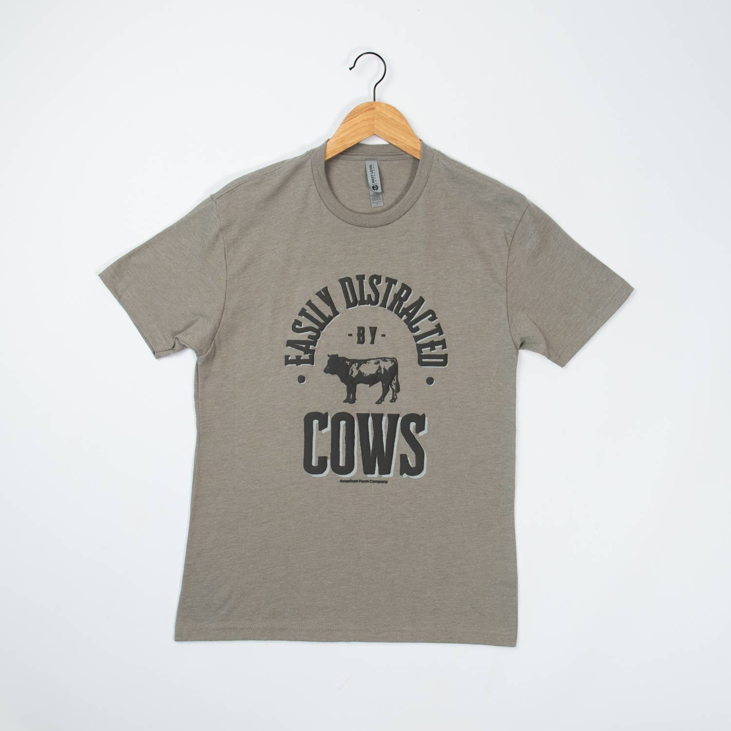 'Easily Distracted By Cows' Graphic Tee、mySite、g9winljtr