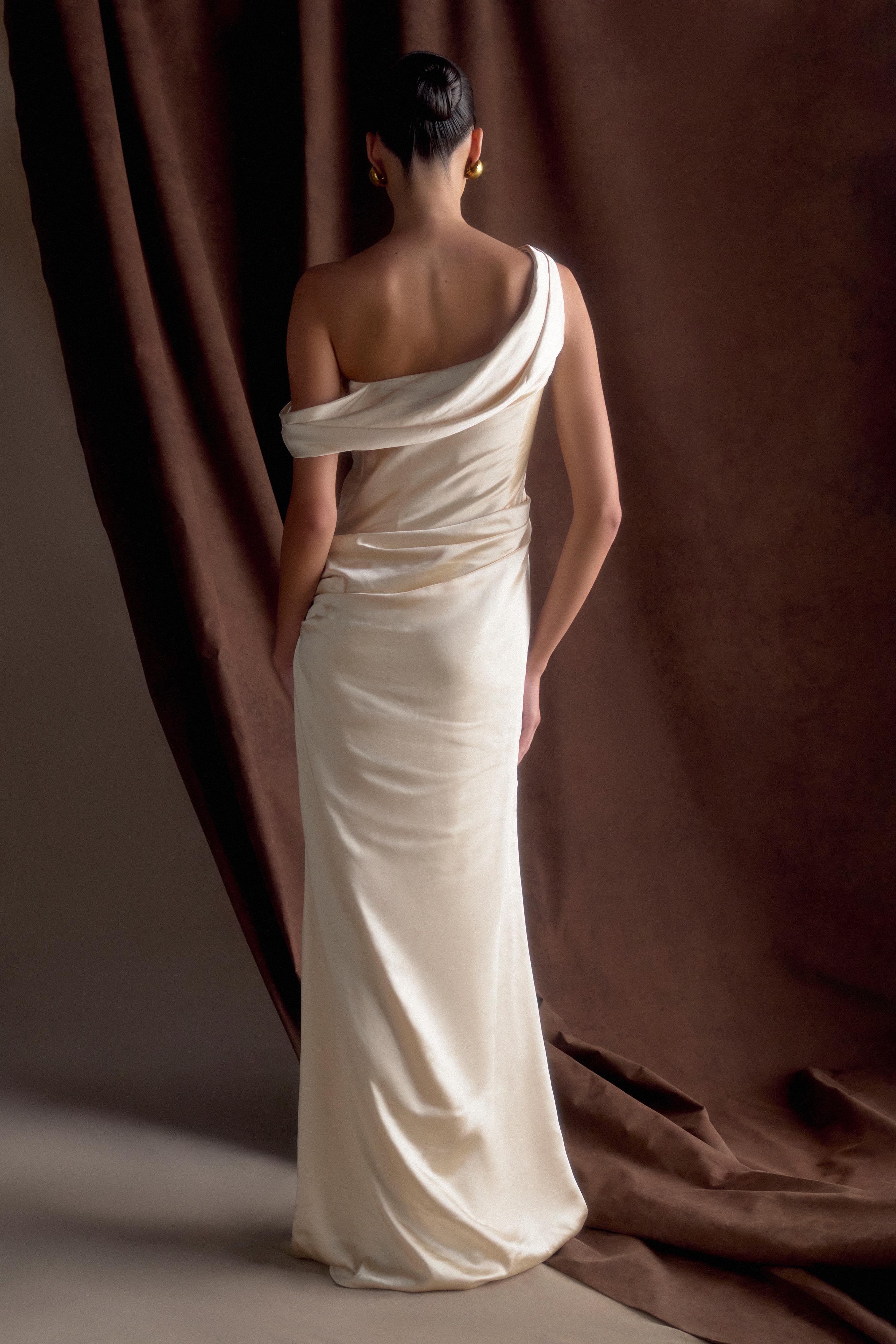 Dalia Off Shoulder Satin Maxi Dress - Blush Gold、mySite、solidvoid