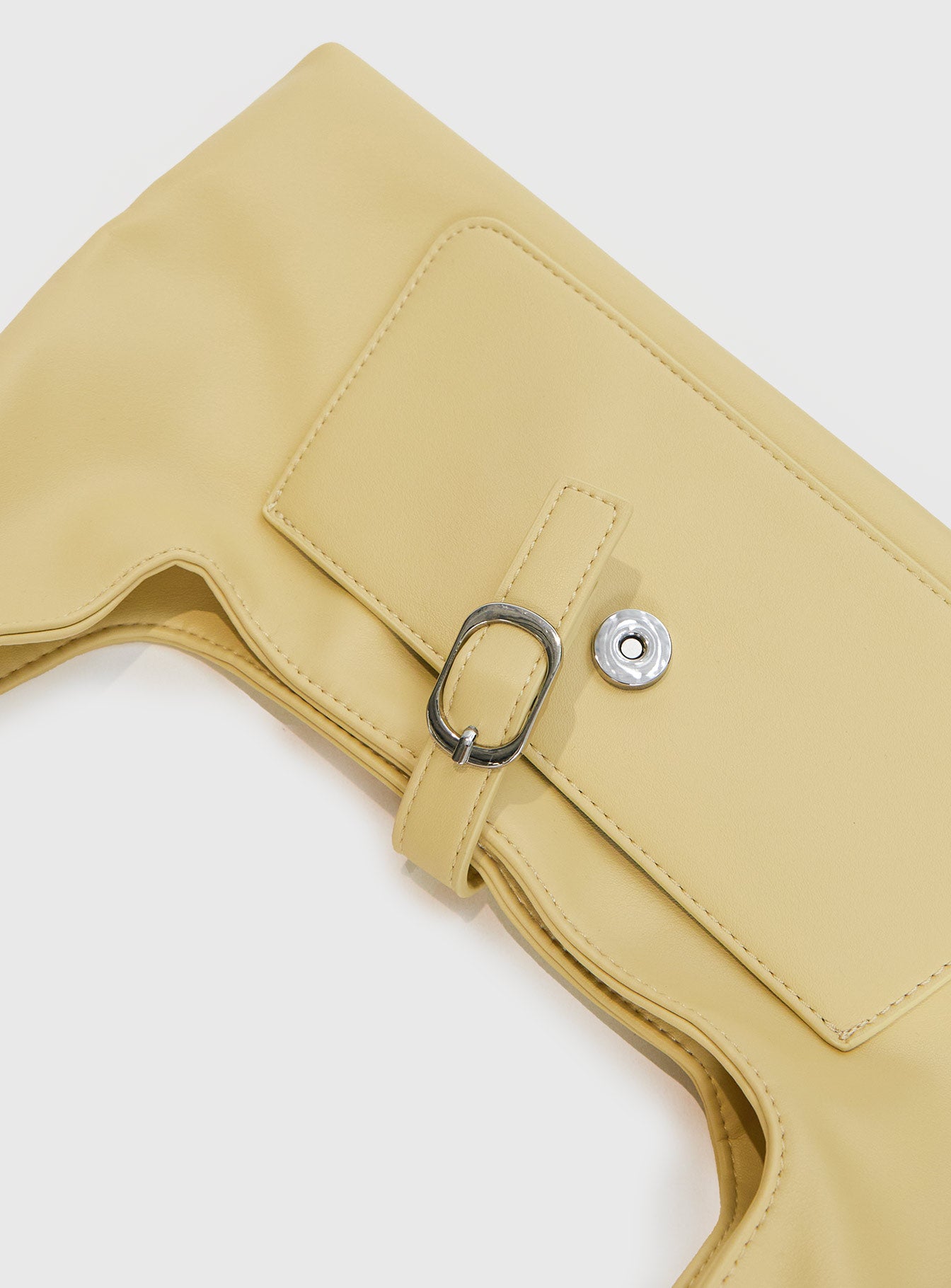 Who Told You Shoulder Bag Butter、mySite、solidvoid