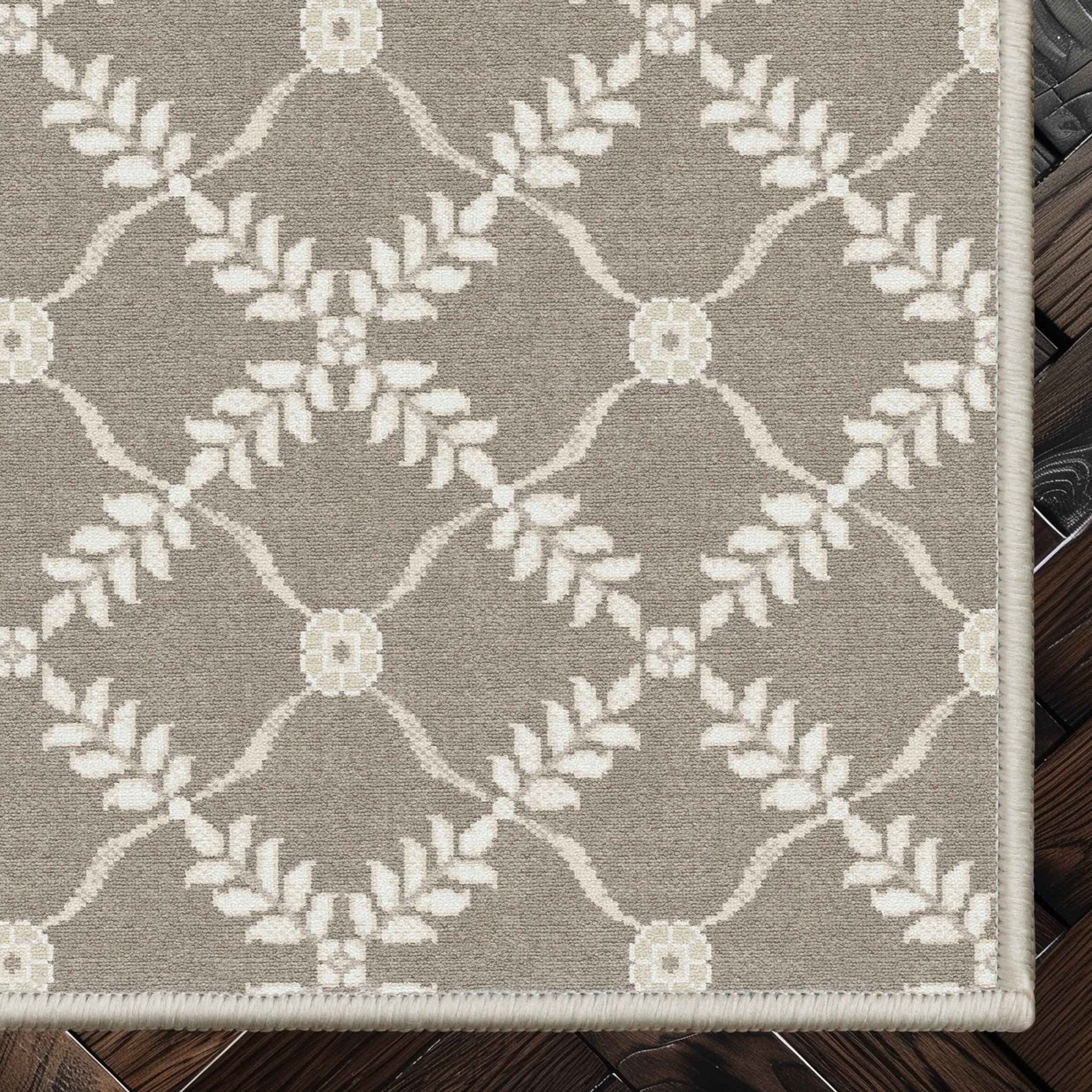 Aldwyn Custom Rug - Traditional Lattice Pattern, Easy Clean, Low Pile, Personalized Sizes、mySite、gigharbornorthrealestate