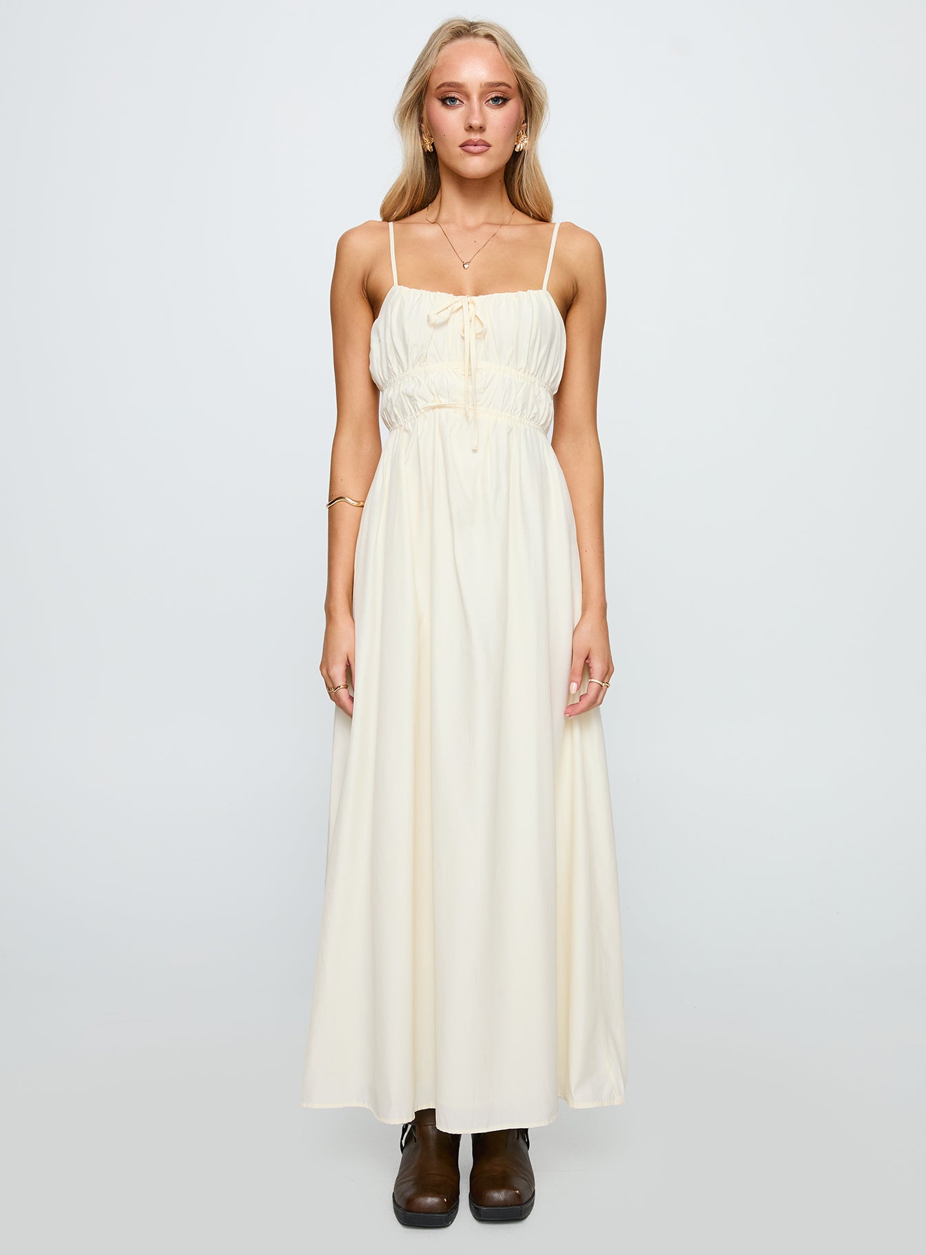 Violeta Tiered Maxi Dress Cream、mySite、solidvoid