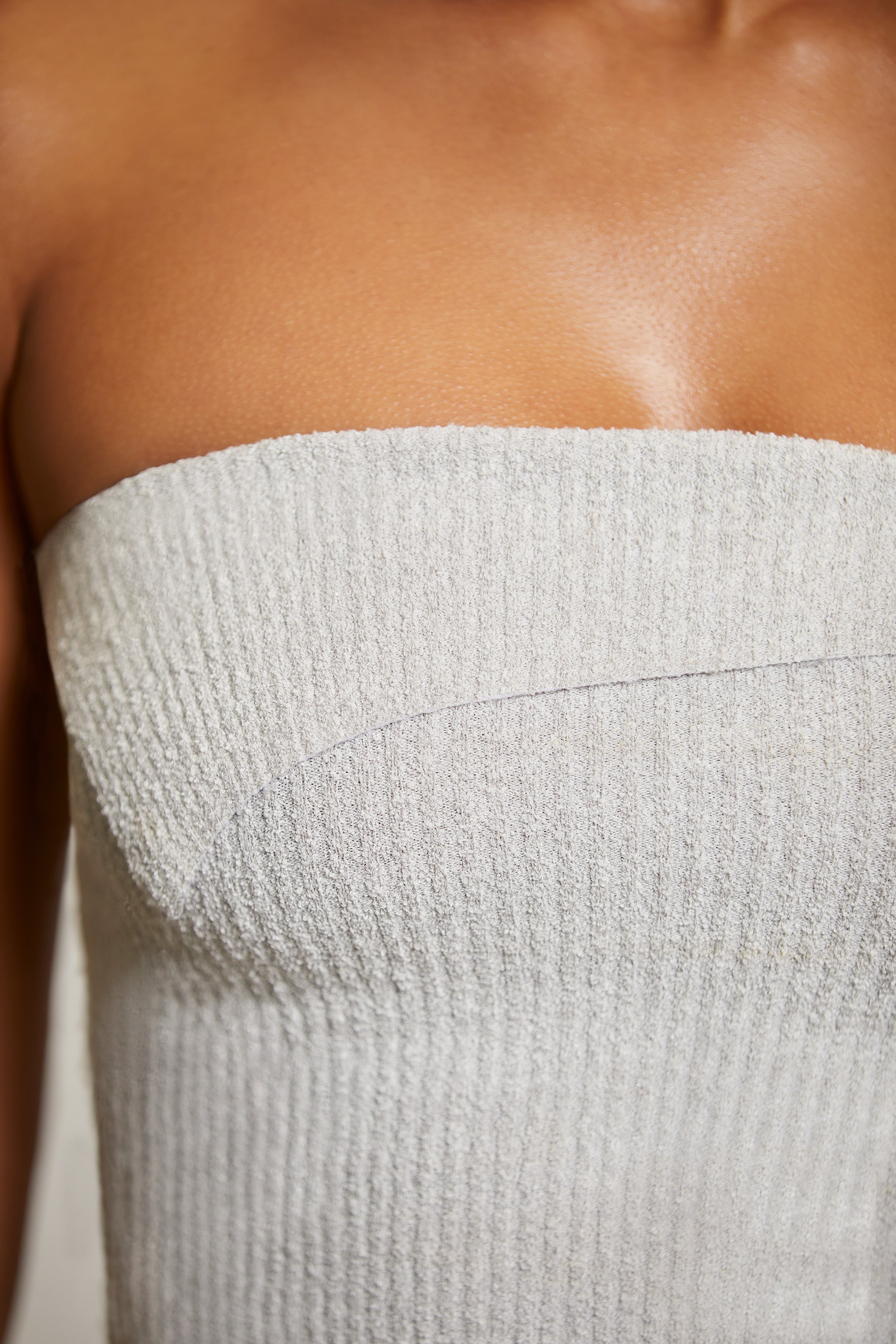 Overlap Bandeau Crop Top in Grey、mySite、solidvoid