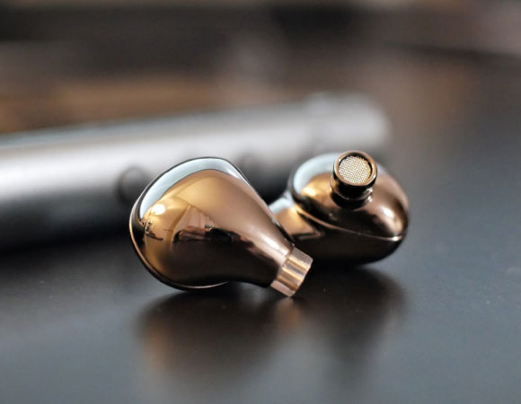 Headphone-Zone-BLON-BL-03