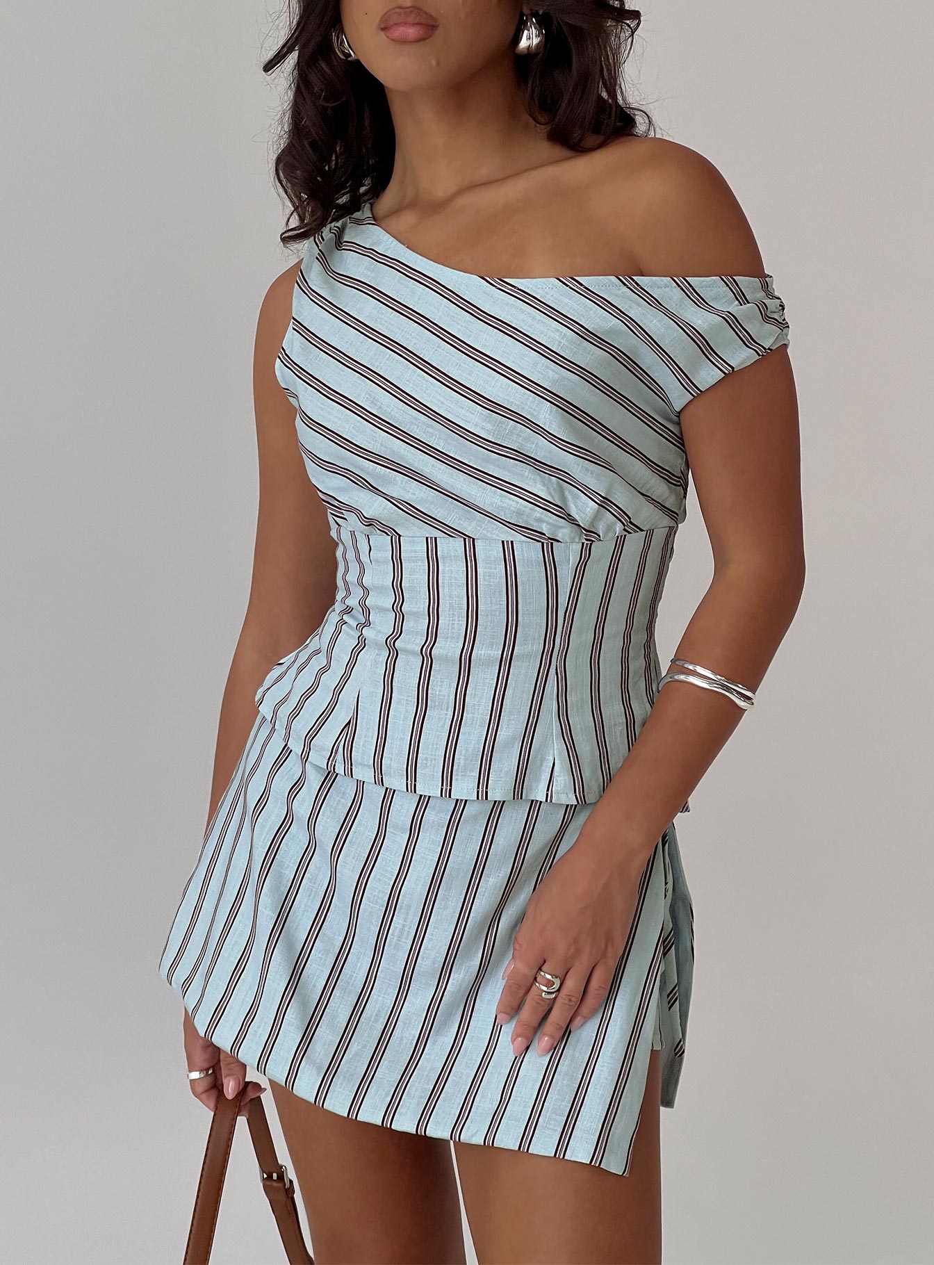 Gulliver Tie Side Mini Skort Blue / Maroon Stripe、mySite、solidvoid