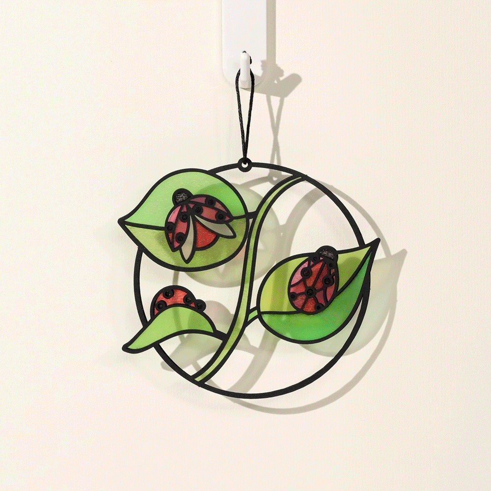 Small Things with Big Meaning Ladybug Suncatcher Card、mySite、solidvoid