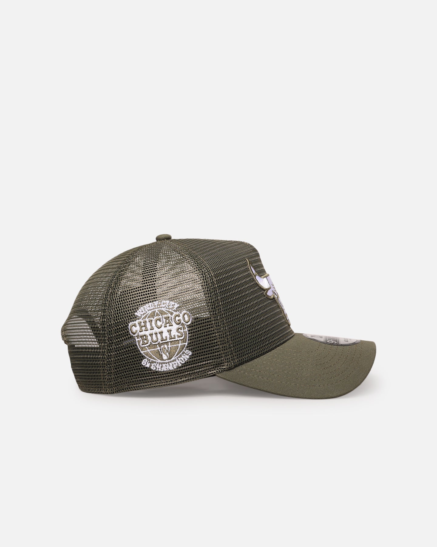 New Era Chicago Bulls 'Polychromatic Mesh' 9FORTY A-Frame Snapback New Olive、mySite、zt4zffjzw