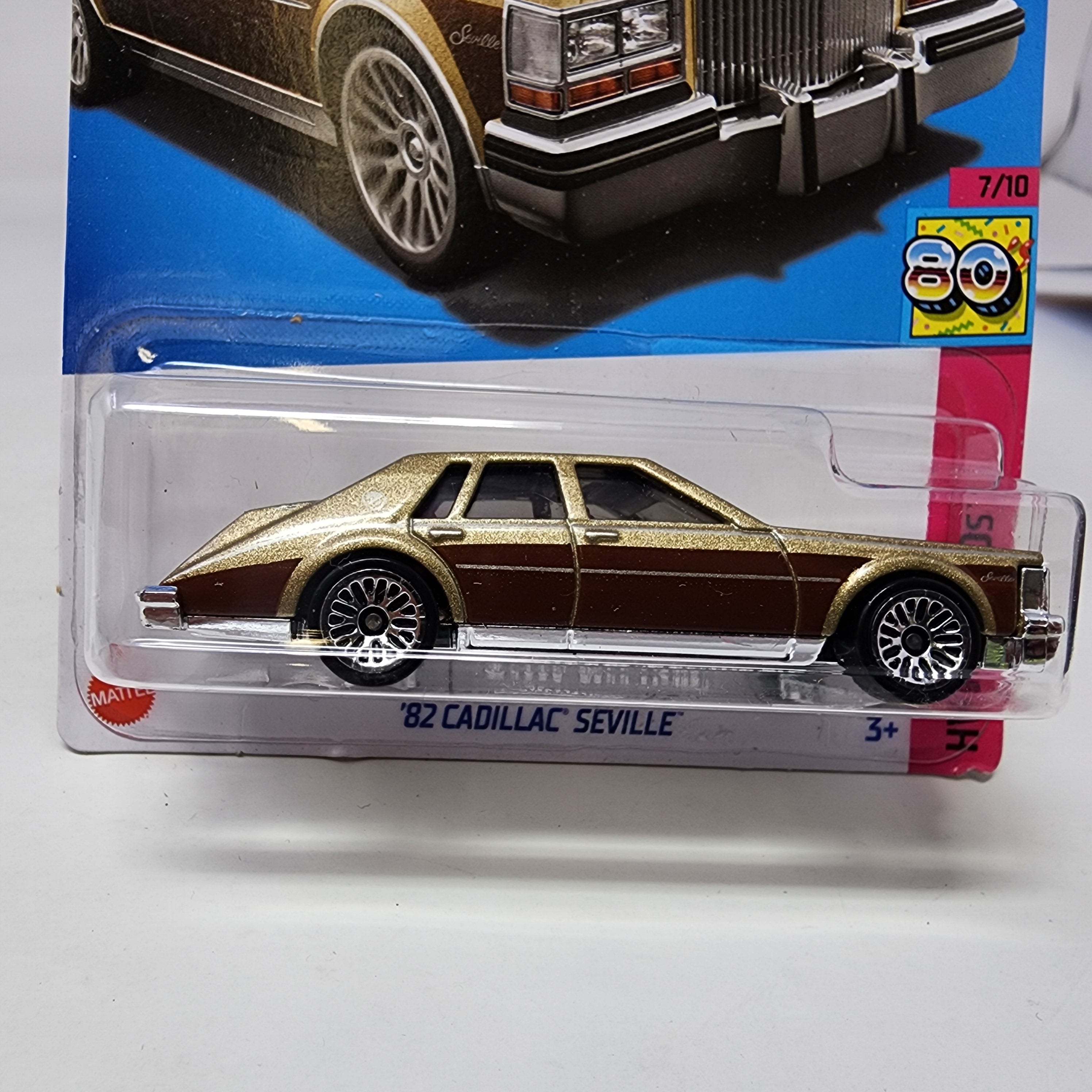 '82 Cadillac Seville #75 * Gold * Hot Wheels 2023、mySite、hgirdovlk