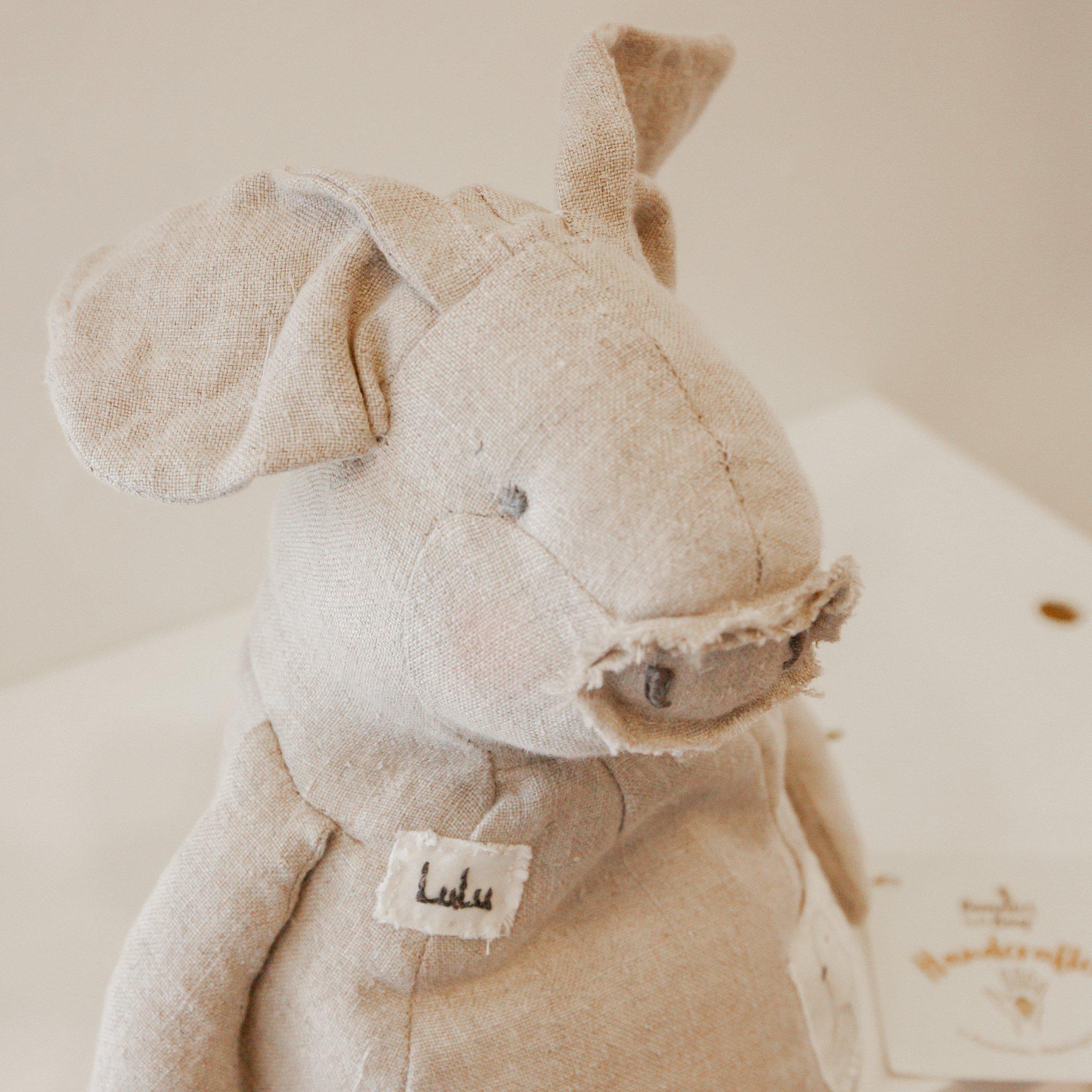 RETIRED - Hutch Studio - Lulu Gray - One of a Kind Pig、mySite、g9winljtr