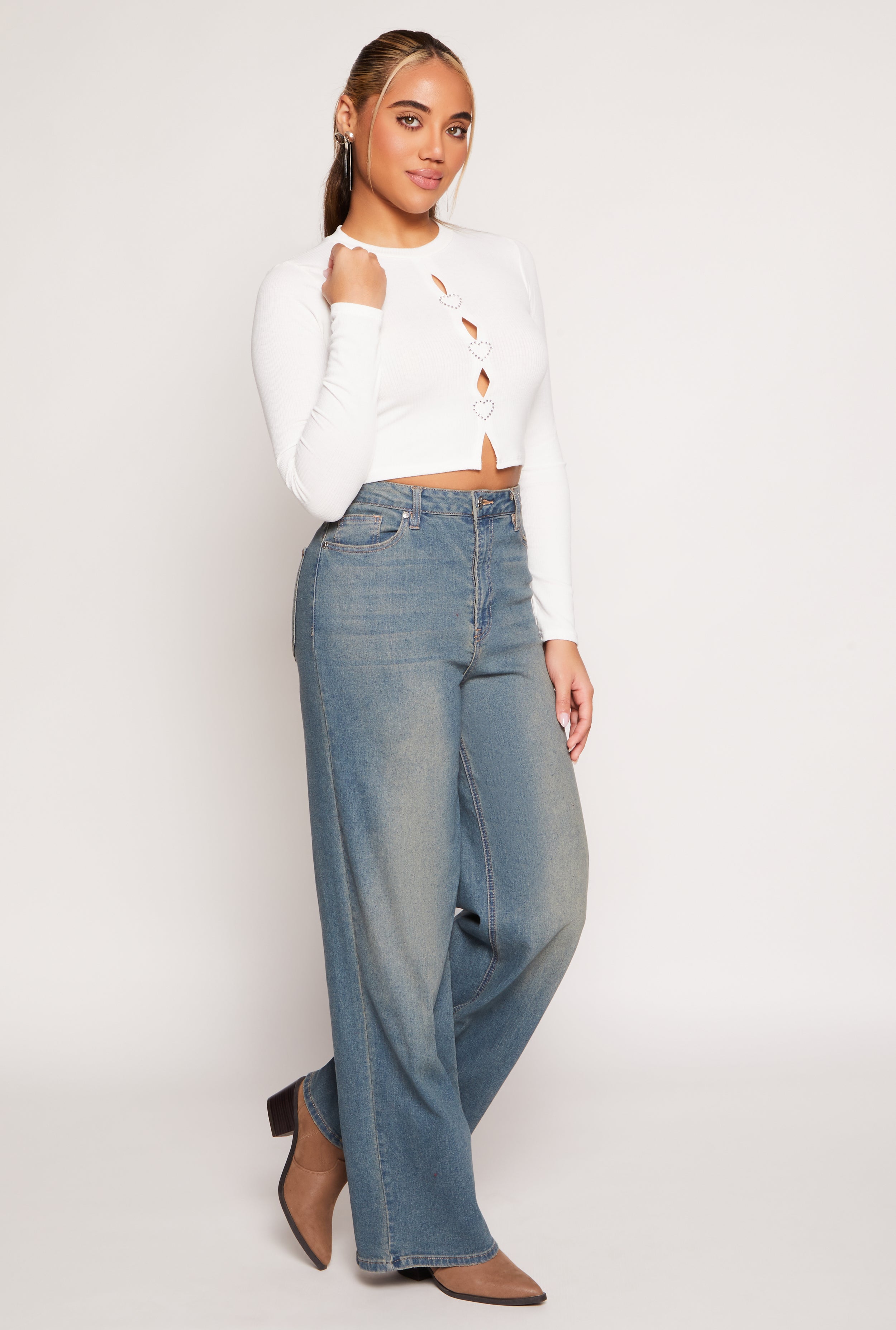 Rhinestone Heart Cut Out Crop Top、mySite、camillekostekn