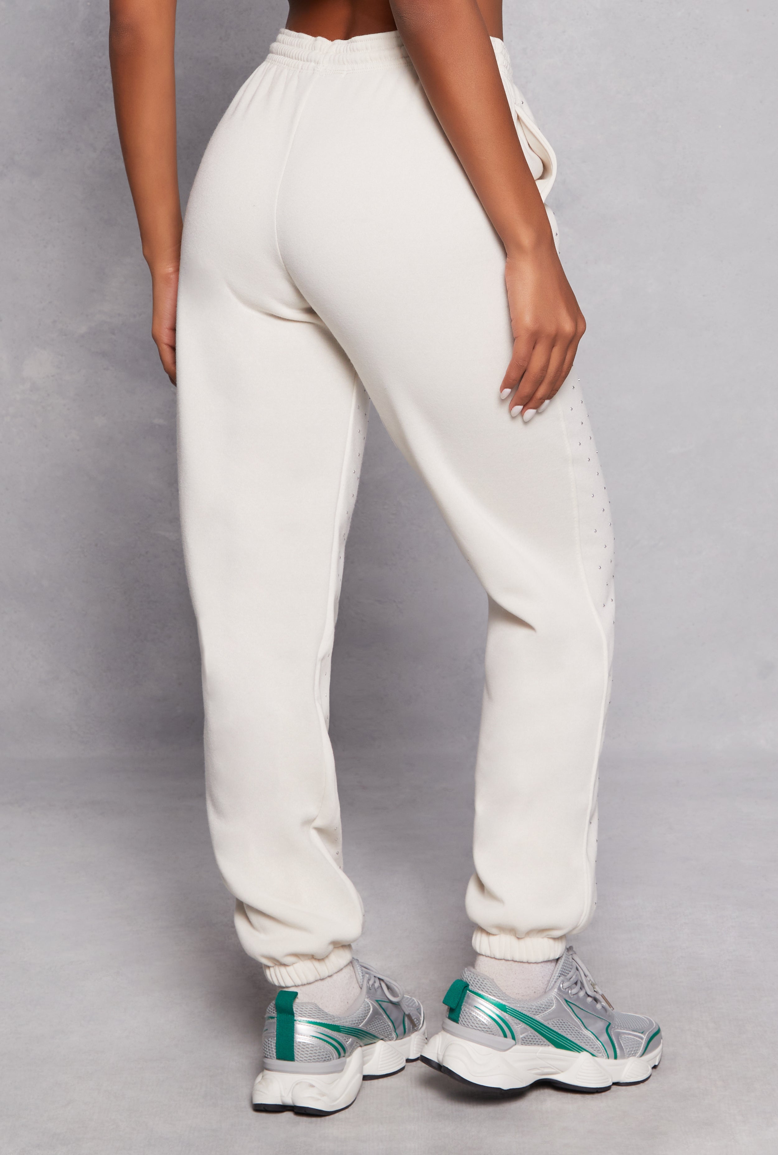 Almost Famous Rhinestone Sweatpants、mySite、camillekostekn