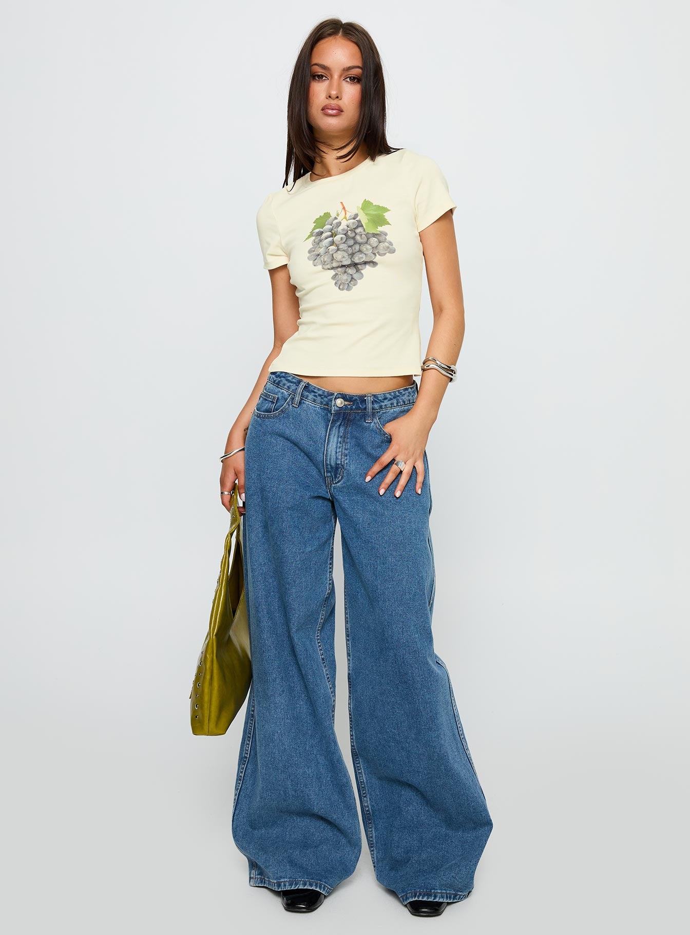 Grapejuice Graphic Top Cream、mySite、solidvoid