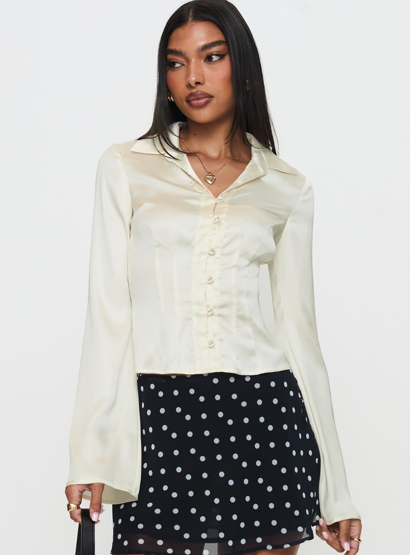 Miravella Long Sleeve Top Cream、mySite、solidvoid