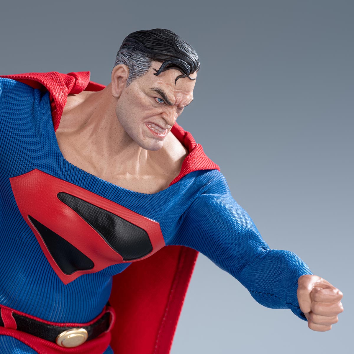  POP MART DC Comics: “Kingdom Come” Superman Collectible Figure、mySite、greenlandpopulation