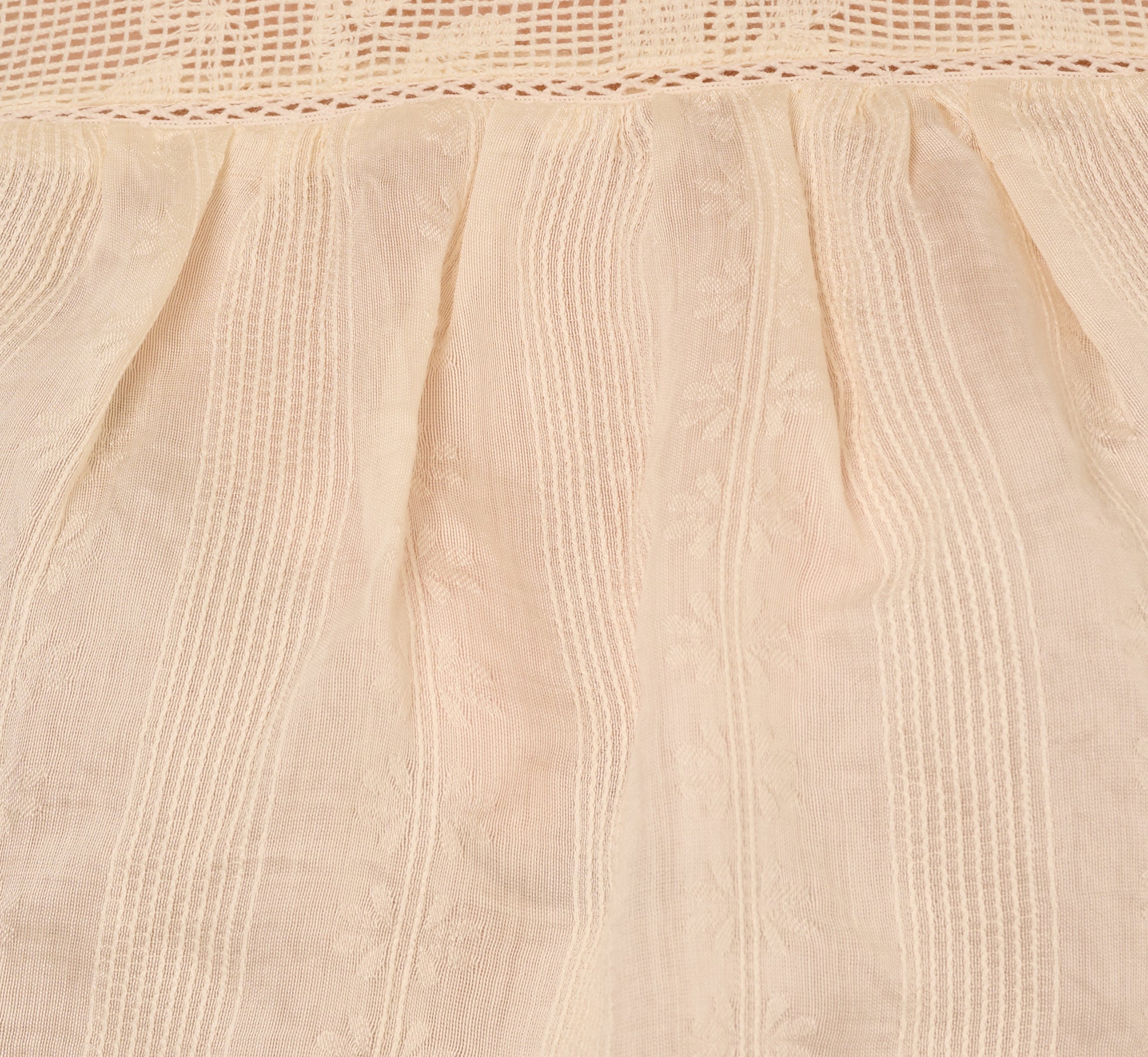 Puff Sleeve Lace Yoke Top In Barely Beige、mySite、solidvoid