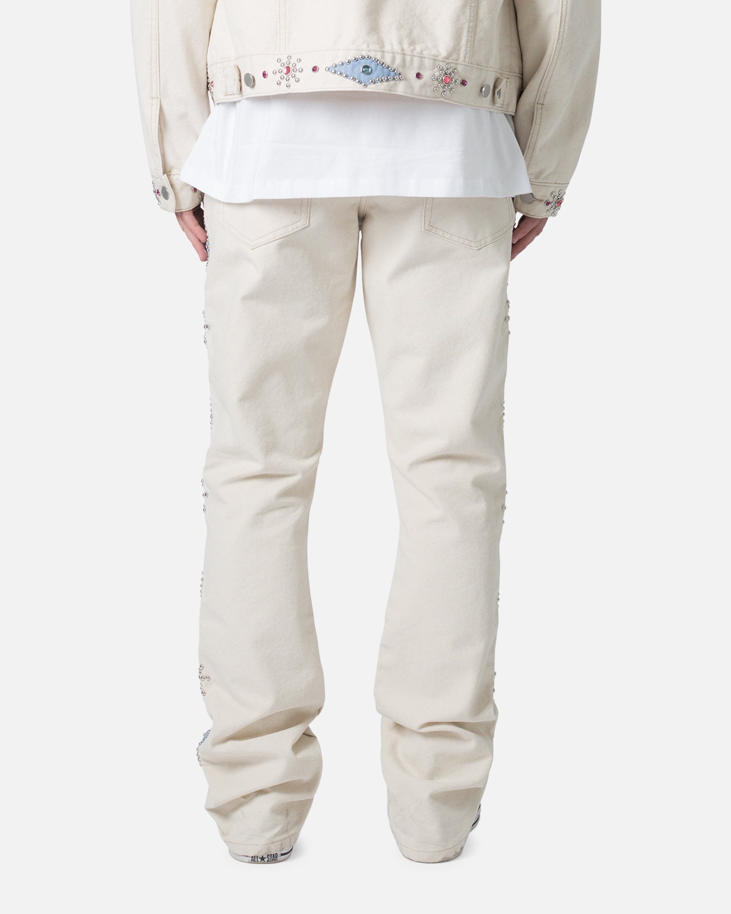 {product_title} - {shop_name}