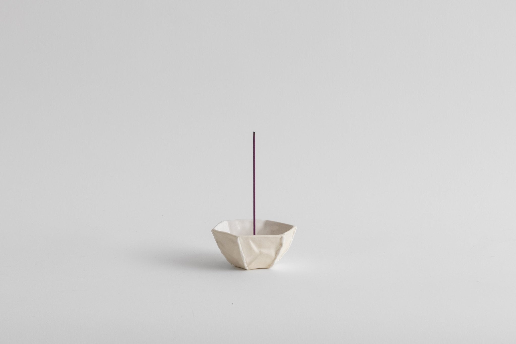 Woven Embers Incense Holder、mySite、neckold