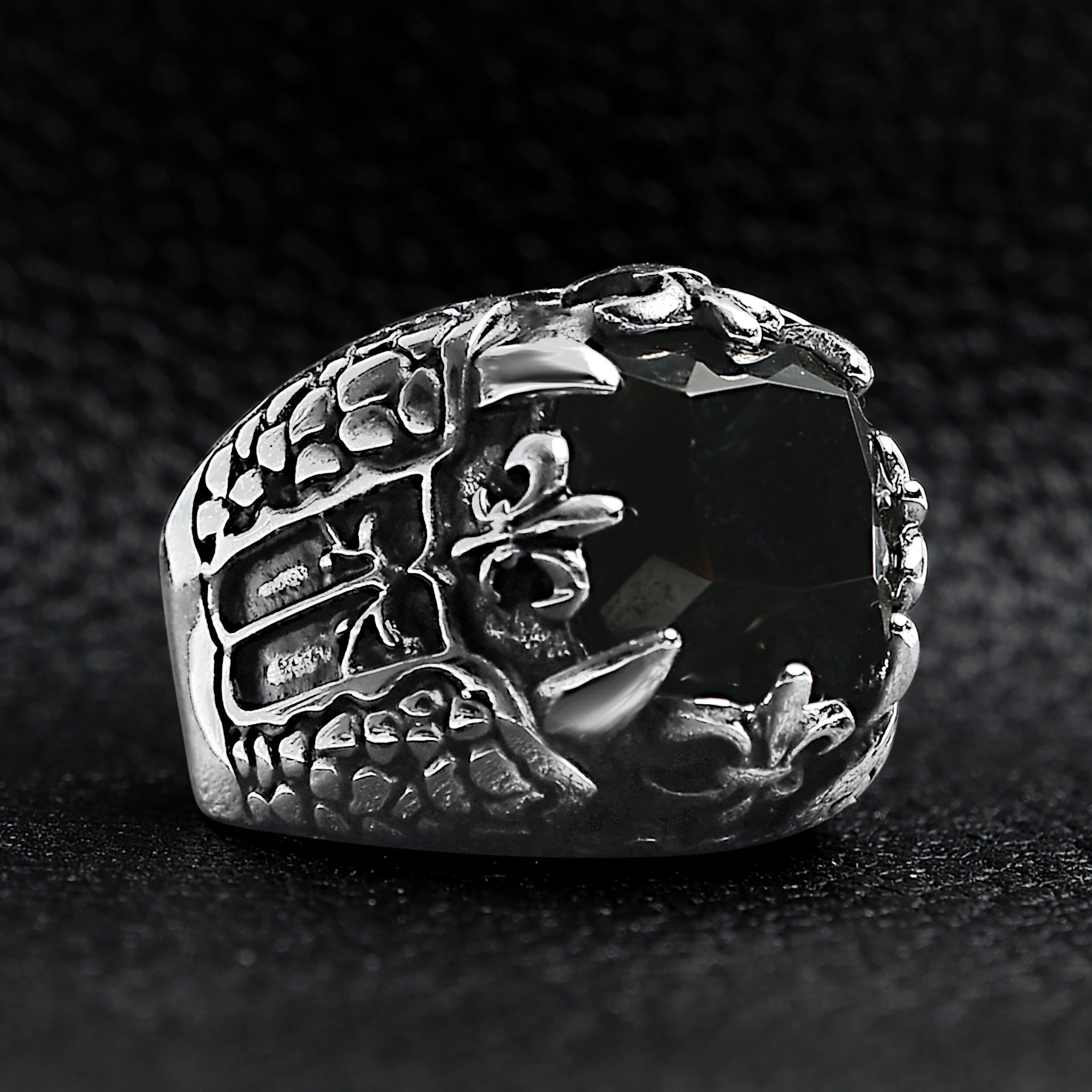 Detailed Black CZ Fleur De Lis Stone Stainless Steel Ring / SCR4021、mySite、dreamappss