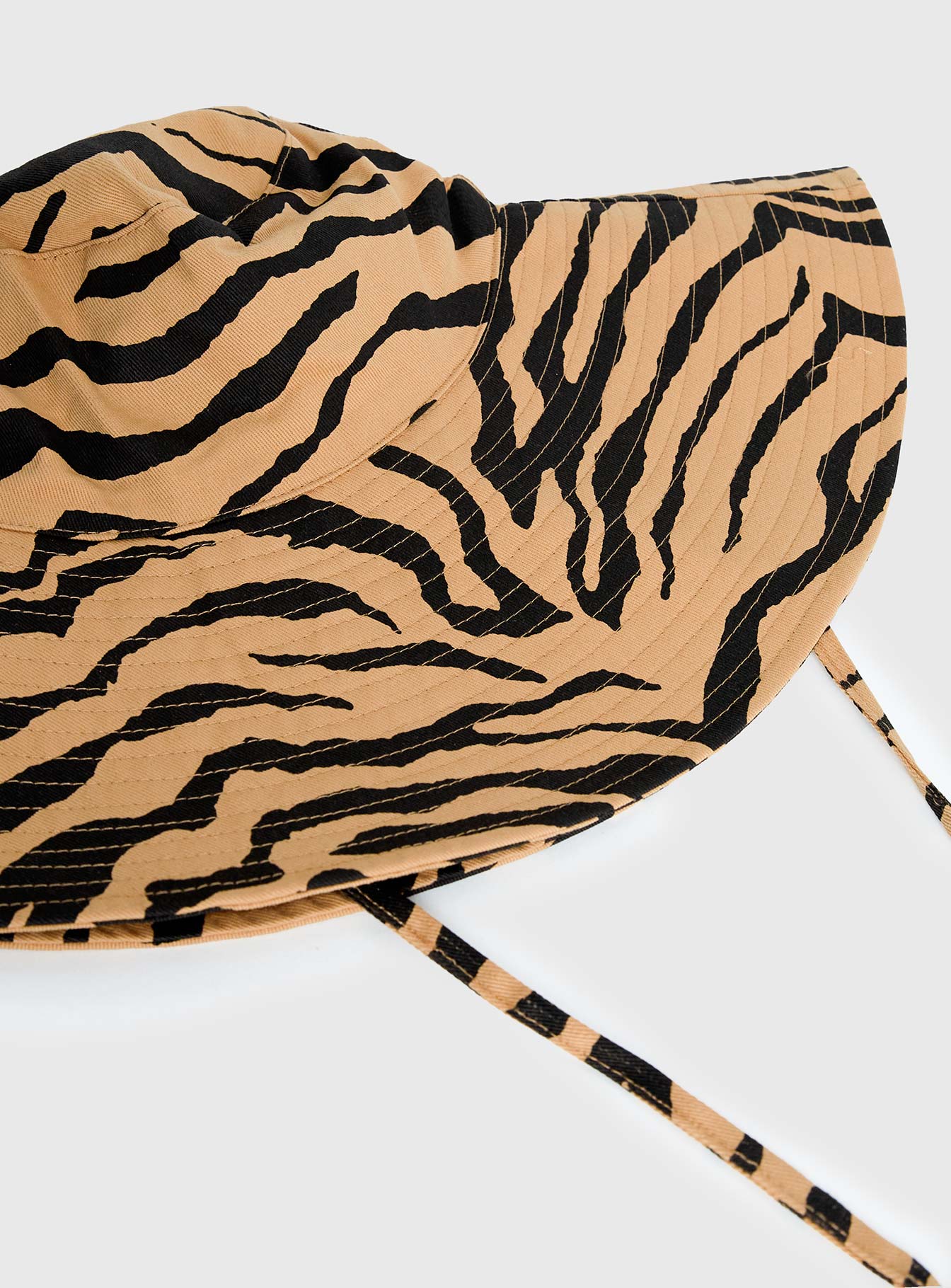 Samual Oversized Bucket Hat Tiger、mySite、solidvoid