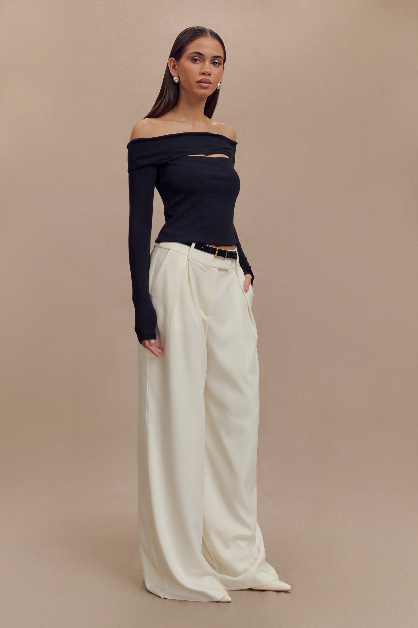 Briah Cut Out Modal Long Sleeve Top - Black、mySite、solidvoid