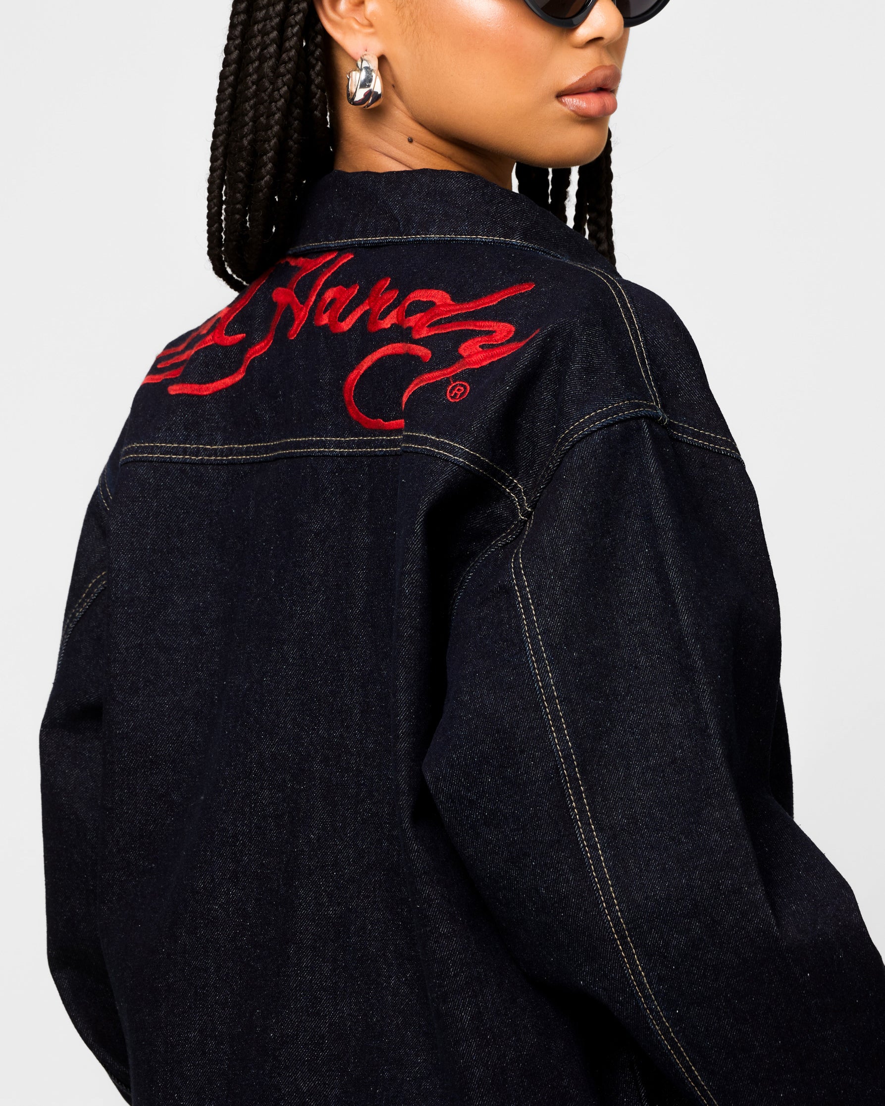 {product_title} - {shop_name}