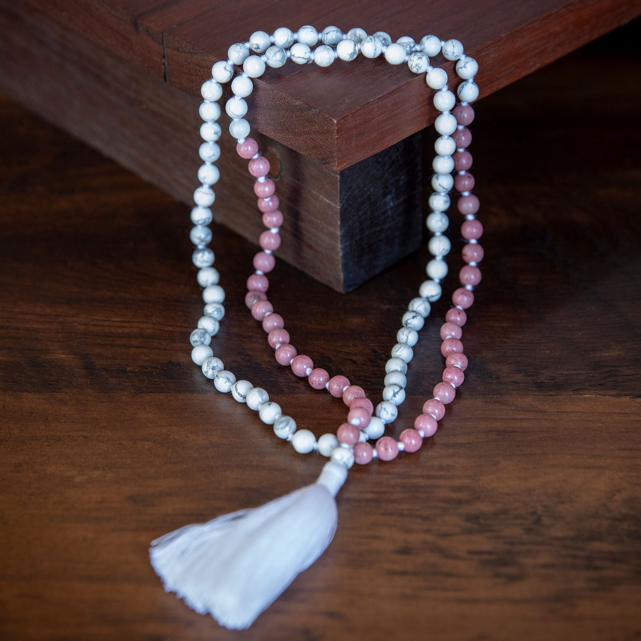 Handmade Prayer Beads: Rhodonite and Howlite Mala、mySite、topwebapps