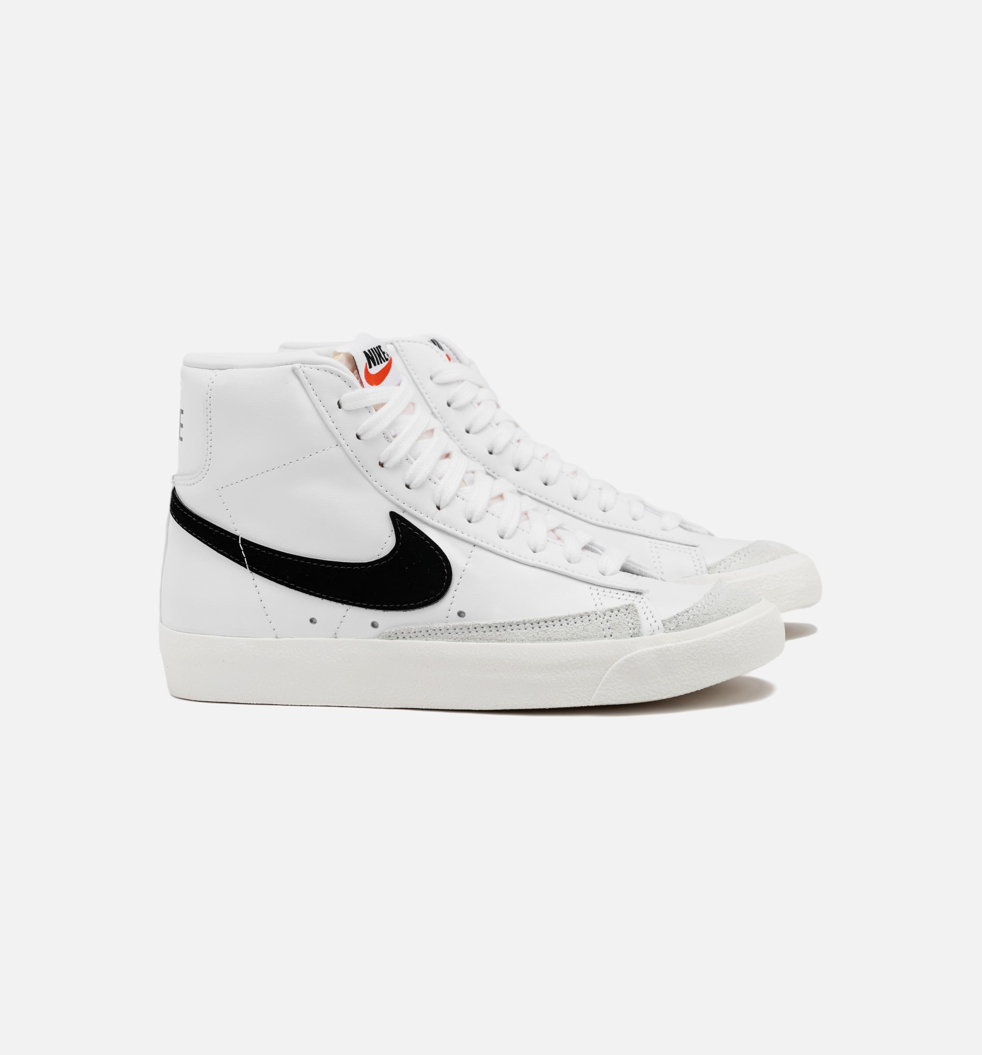 Blazer Mid 77 Womens Lifestyle Shoe - White/Black、mySite、dreamappss
