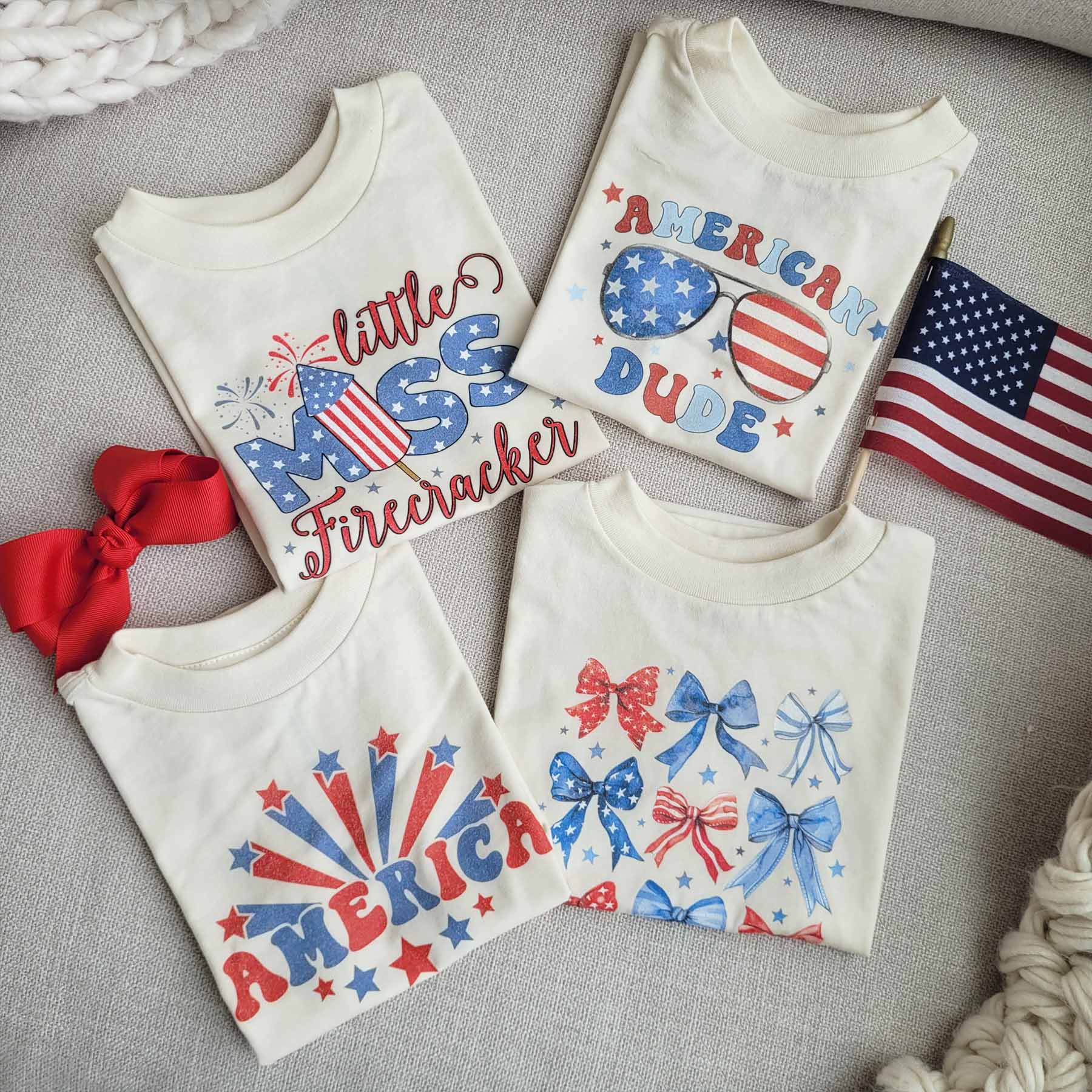  Red, White, & Bows Kids Graphic Tee | Natural、mySite、layawaytickets