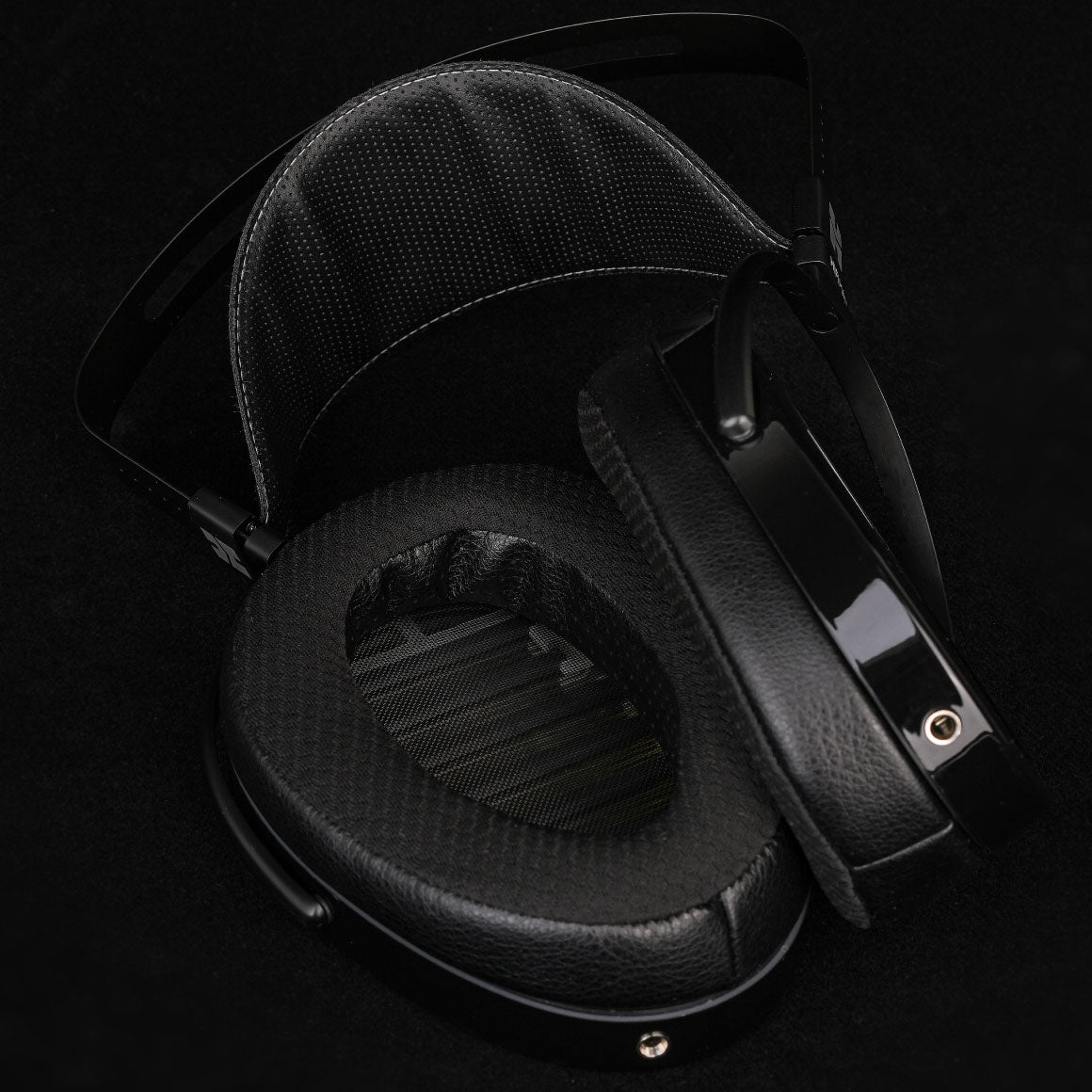  HiFiMAN - Arya Unveiled、mySite、merchandisen