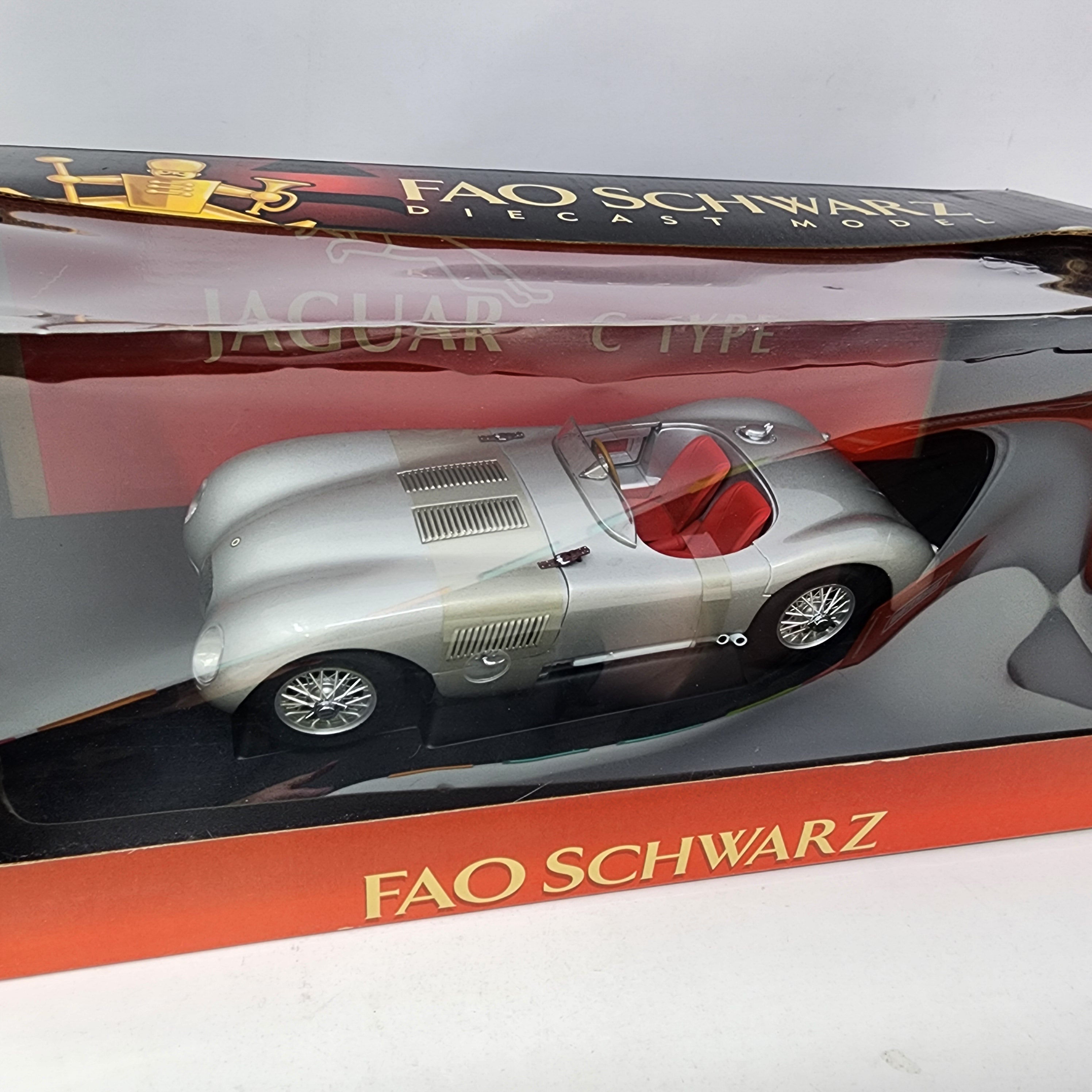 Jaguar C-Type * FAO Schwarz 1/18 Scale、mySite、hgirdovlk