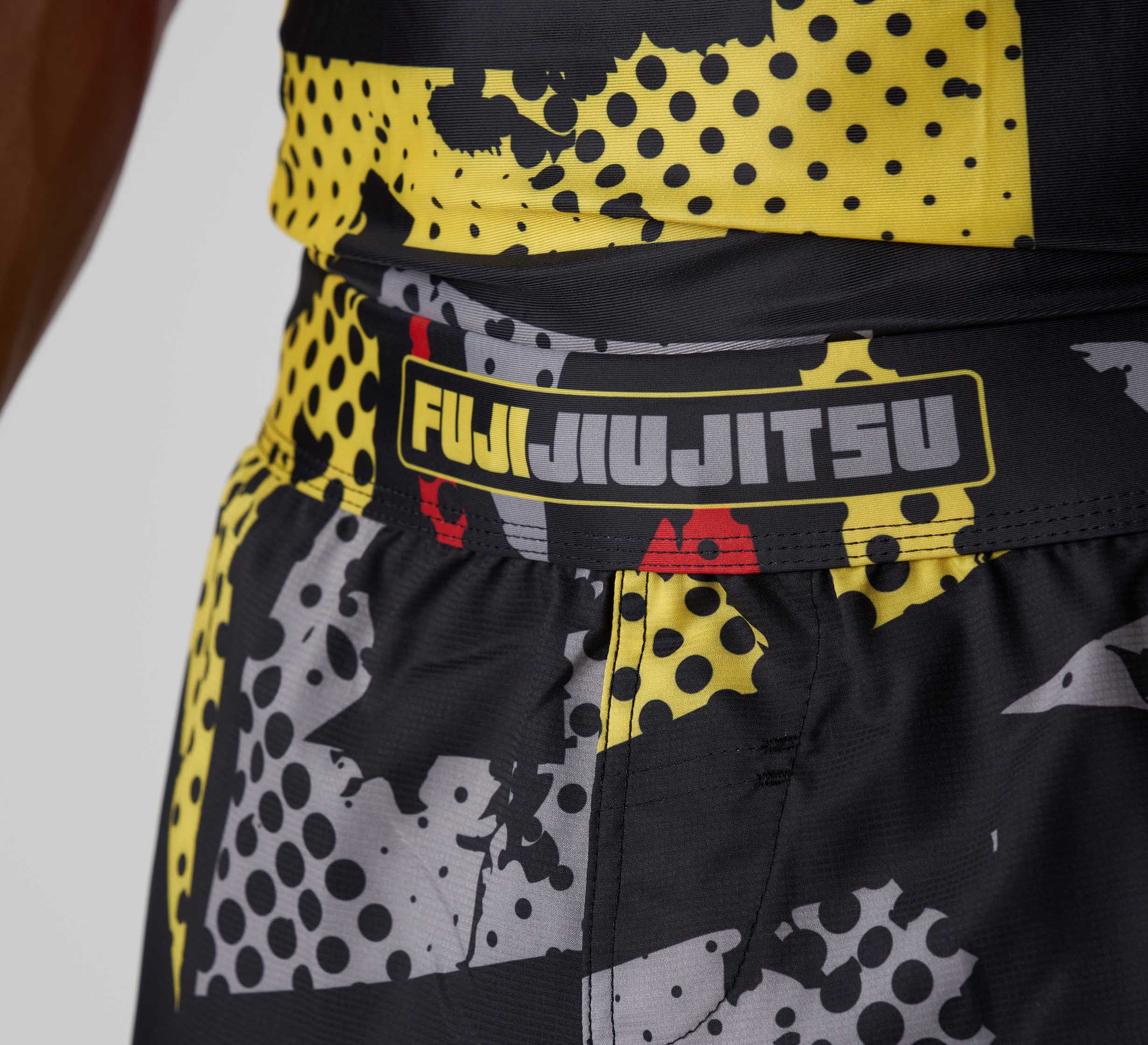 Shuriken Flex Lite Shorts Black/Yellow、mySite、gigharbornorthrealestate