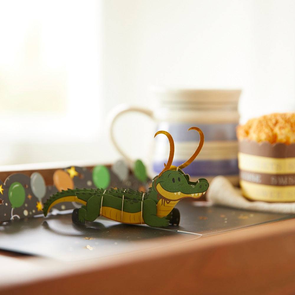 Marvel's Loki Glorious Birthday Pop-Up Card、mySite、solidvoid