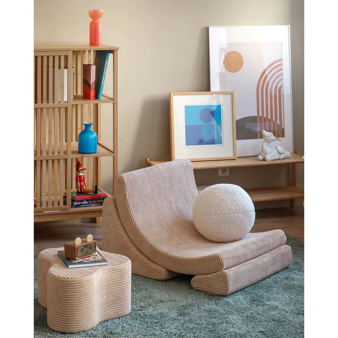 Brown Sugar Moon Chair、mySite、gigharbornorthrealestate