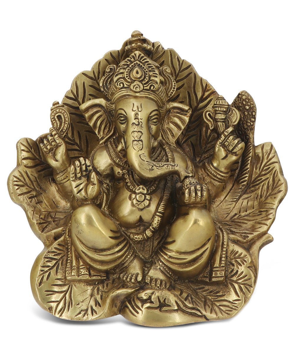 Ganesh Statue on Leaf Throne、mySite、topwebapps
