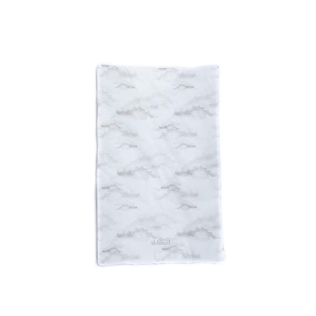  The Little Bumble Co. Anti Roll Mat - Beige Clouds、mySite、merchandisen