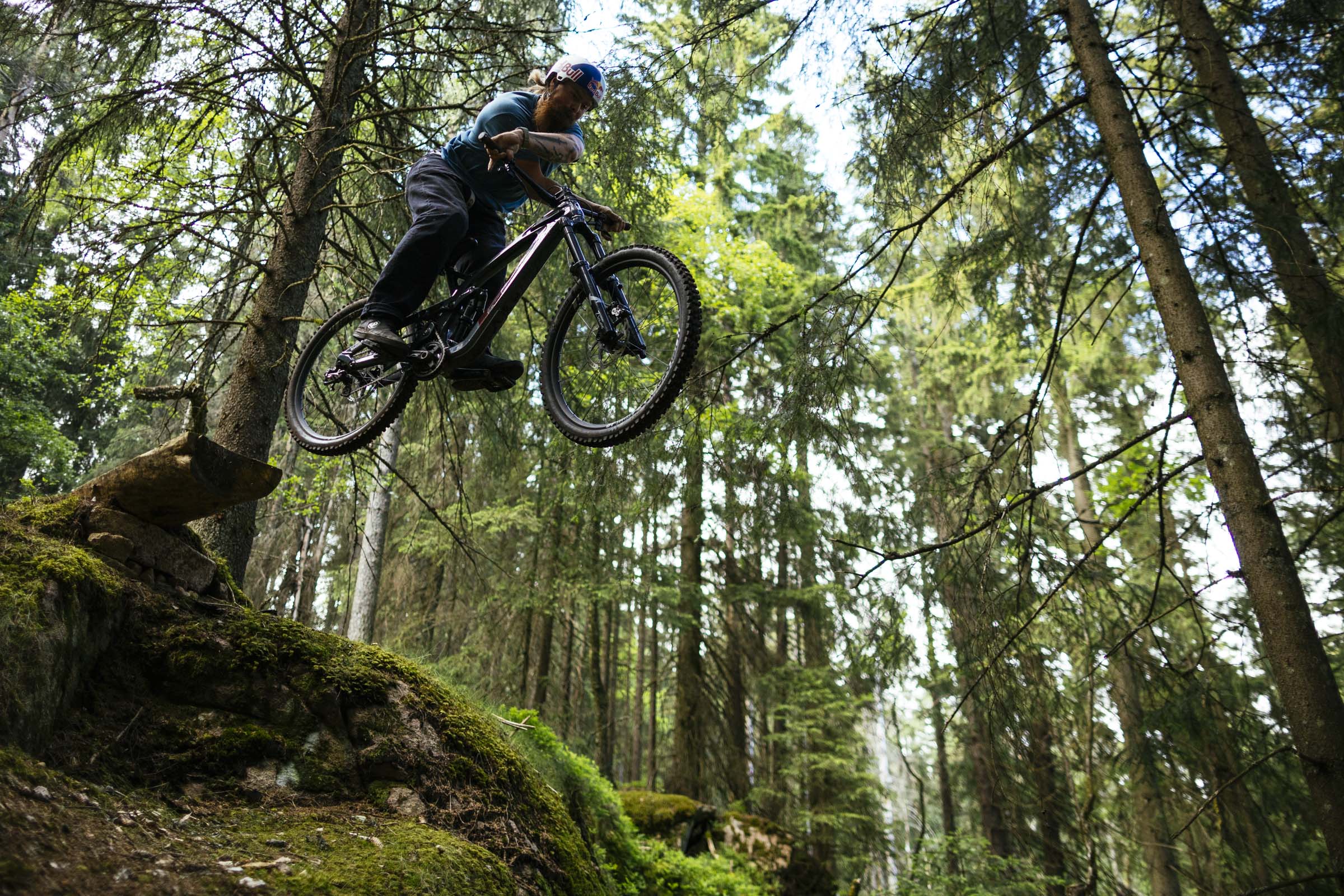 Marzocchi Super Z suspension in action