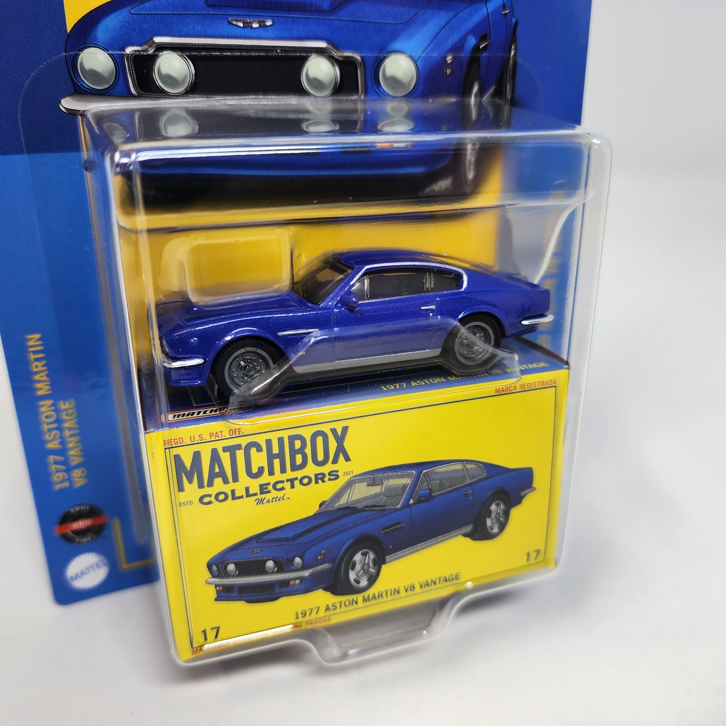 1977 Aston Martin V8 Vantage #17 * Blue * 2024 Matchbox Collectors Case Z、mySite、hgirdovlk