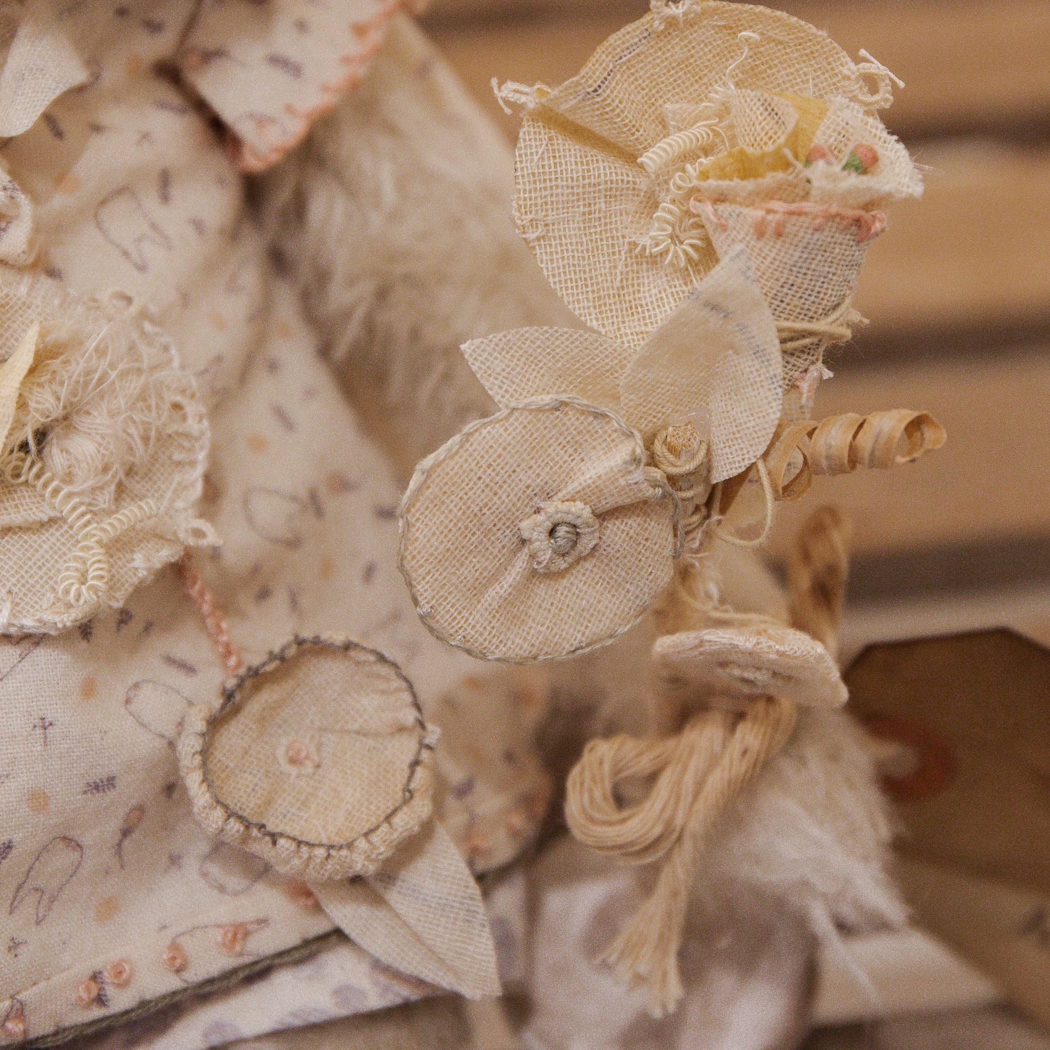 RETIRED Hutch Studio - Franny FunBun - Hand-Crafted Sparse Mohair Cream Bunny、mySite、g9winljtr