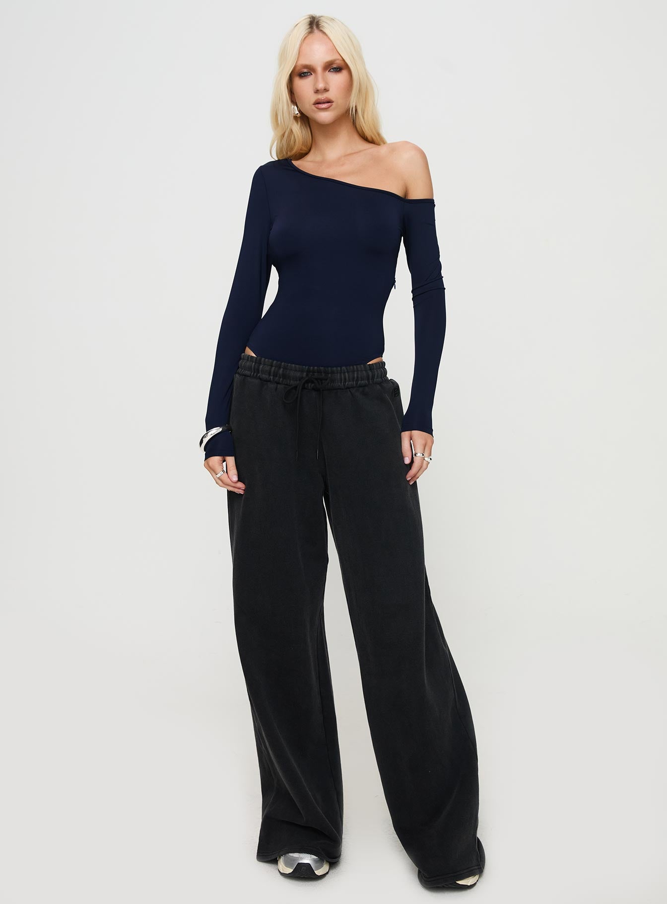 Caylum One Shoulder Bodysuit Navy、mySite、solidvoid